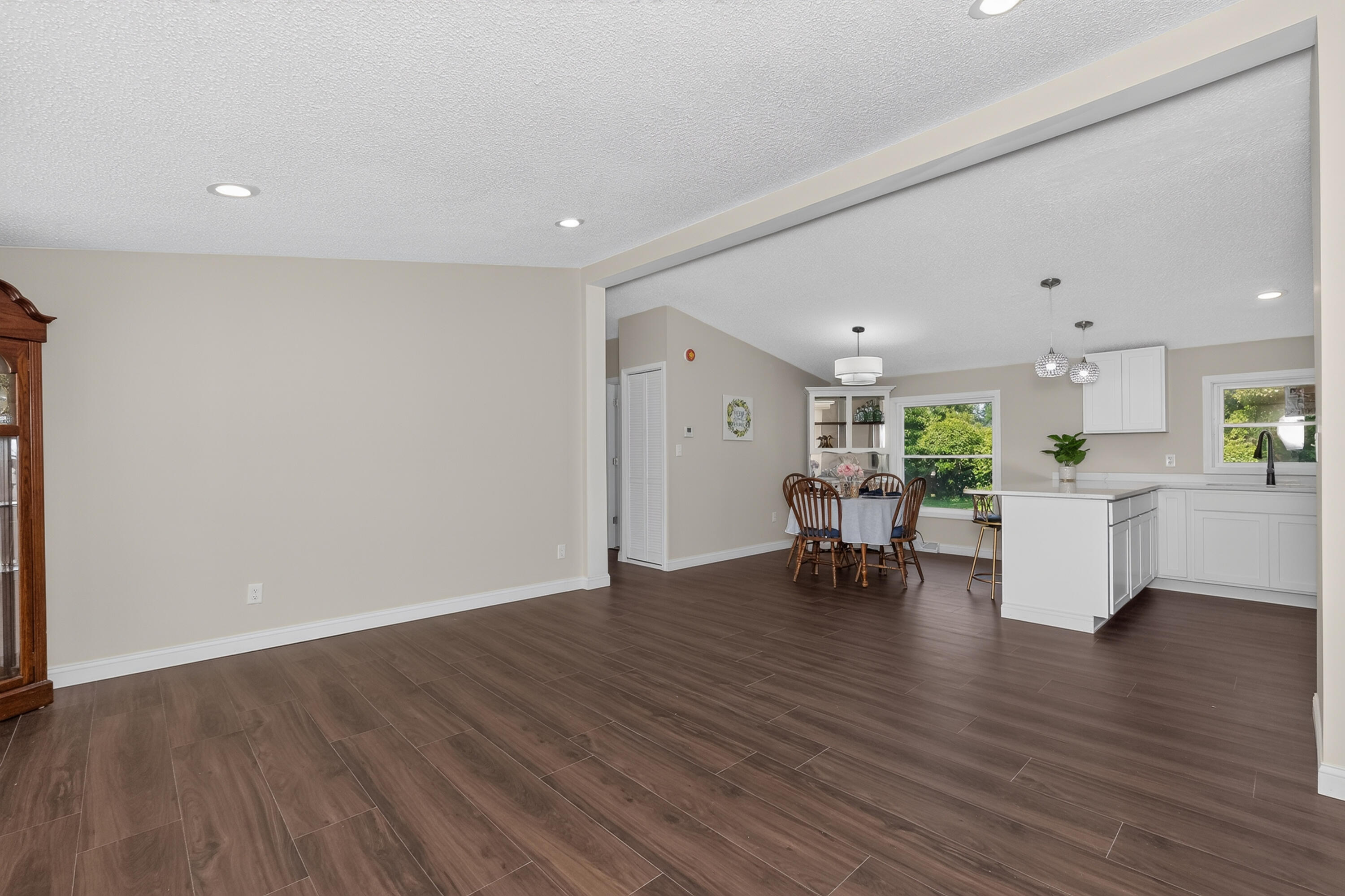 107 Weldon Way Property Photo 13