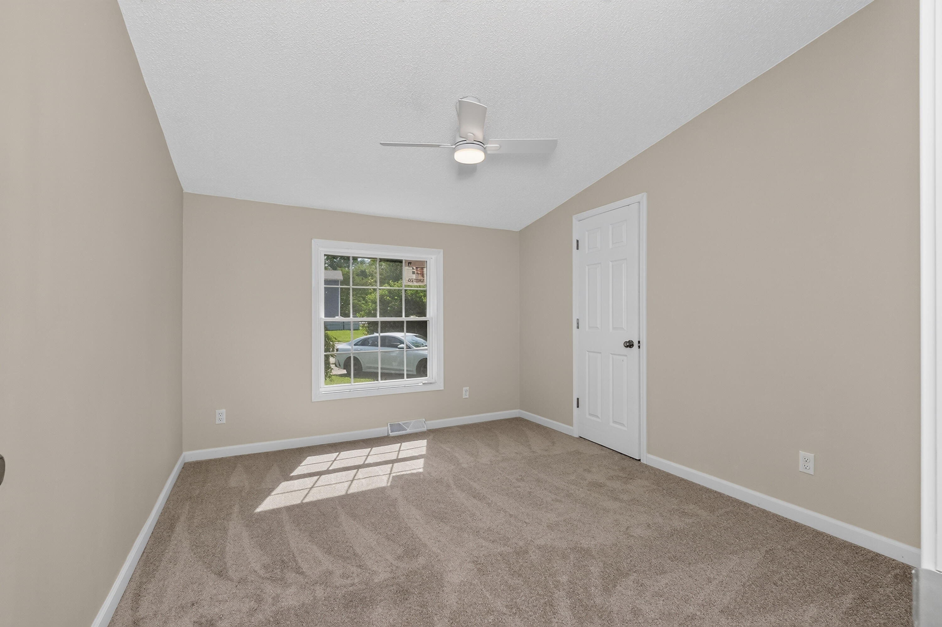 107 Weldon Way Property Photo 21