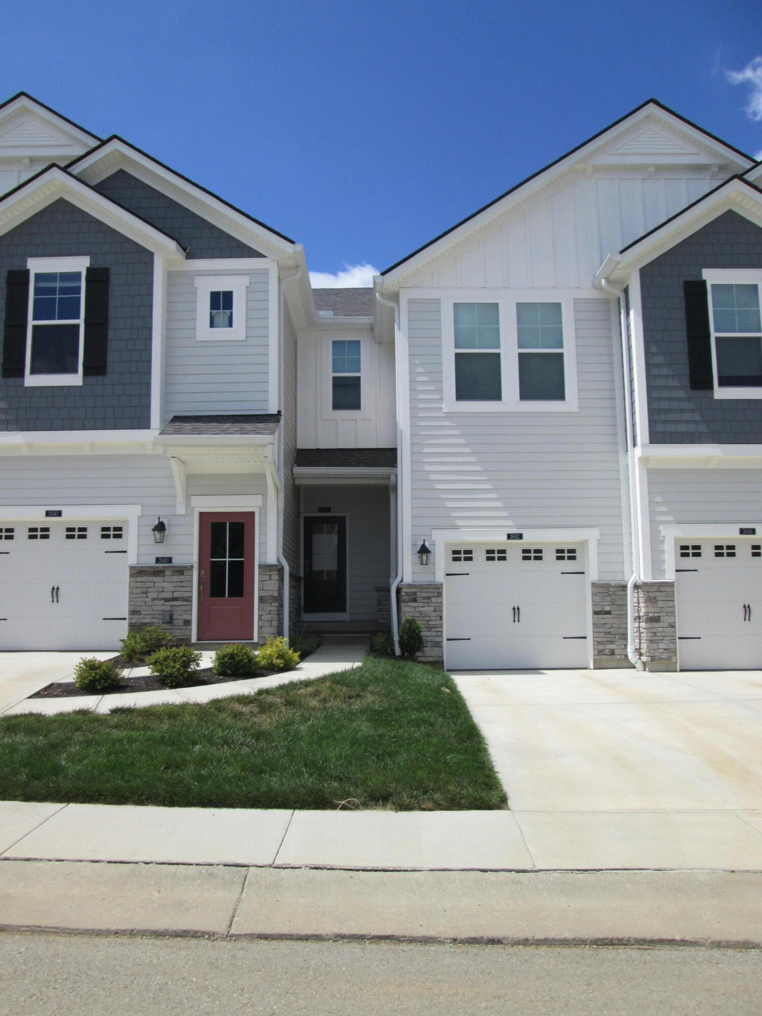 2644 Timberside Drive Property Photo 1