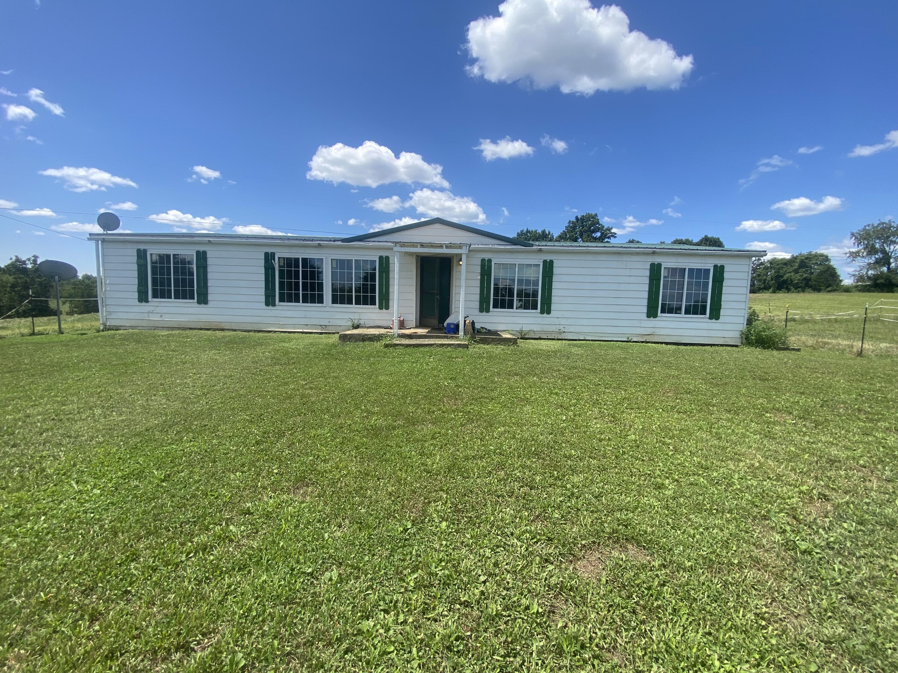 2093 Renaker-berry Road Property Photo 1