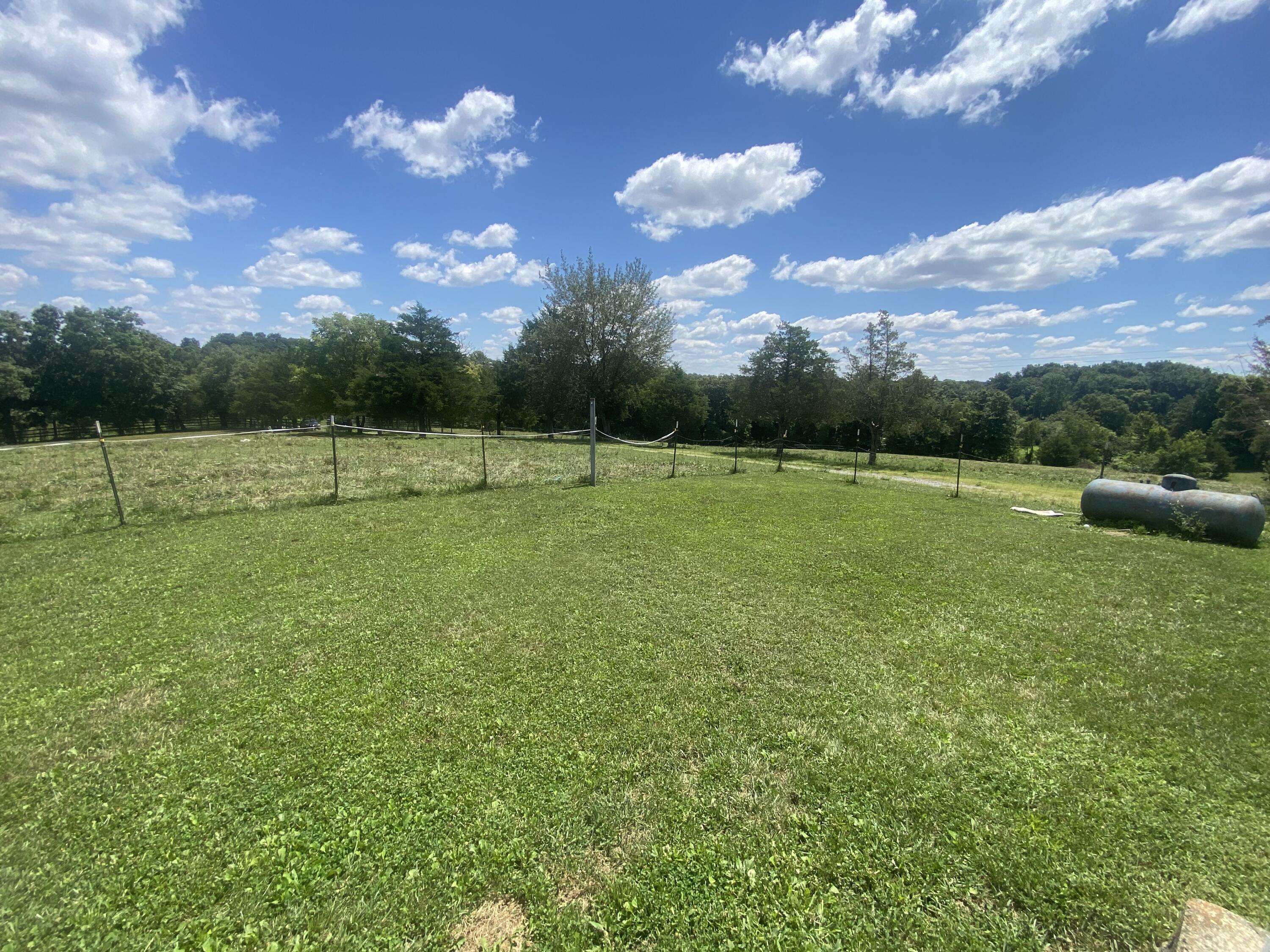 2093 Renaker-berry Road Property Photo 3