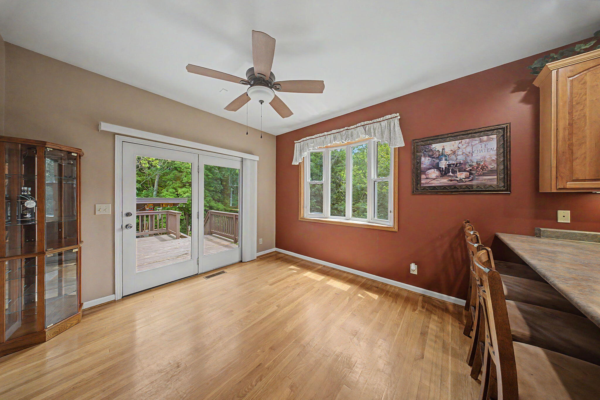 9 Shadow Wood Court Property Photo 6