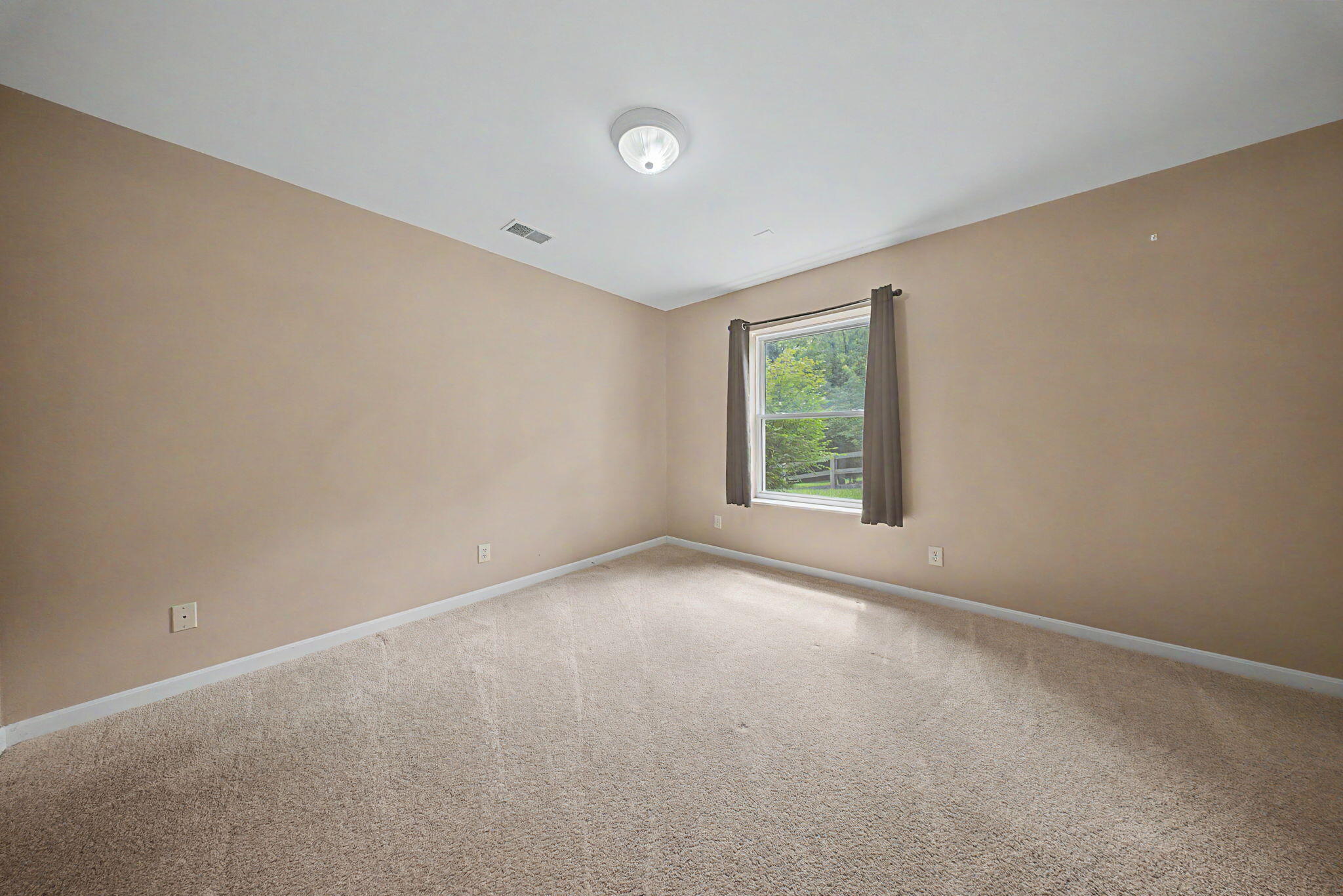 9 Shadow Wood Court Property Photo 19