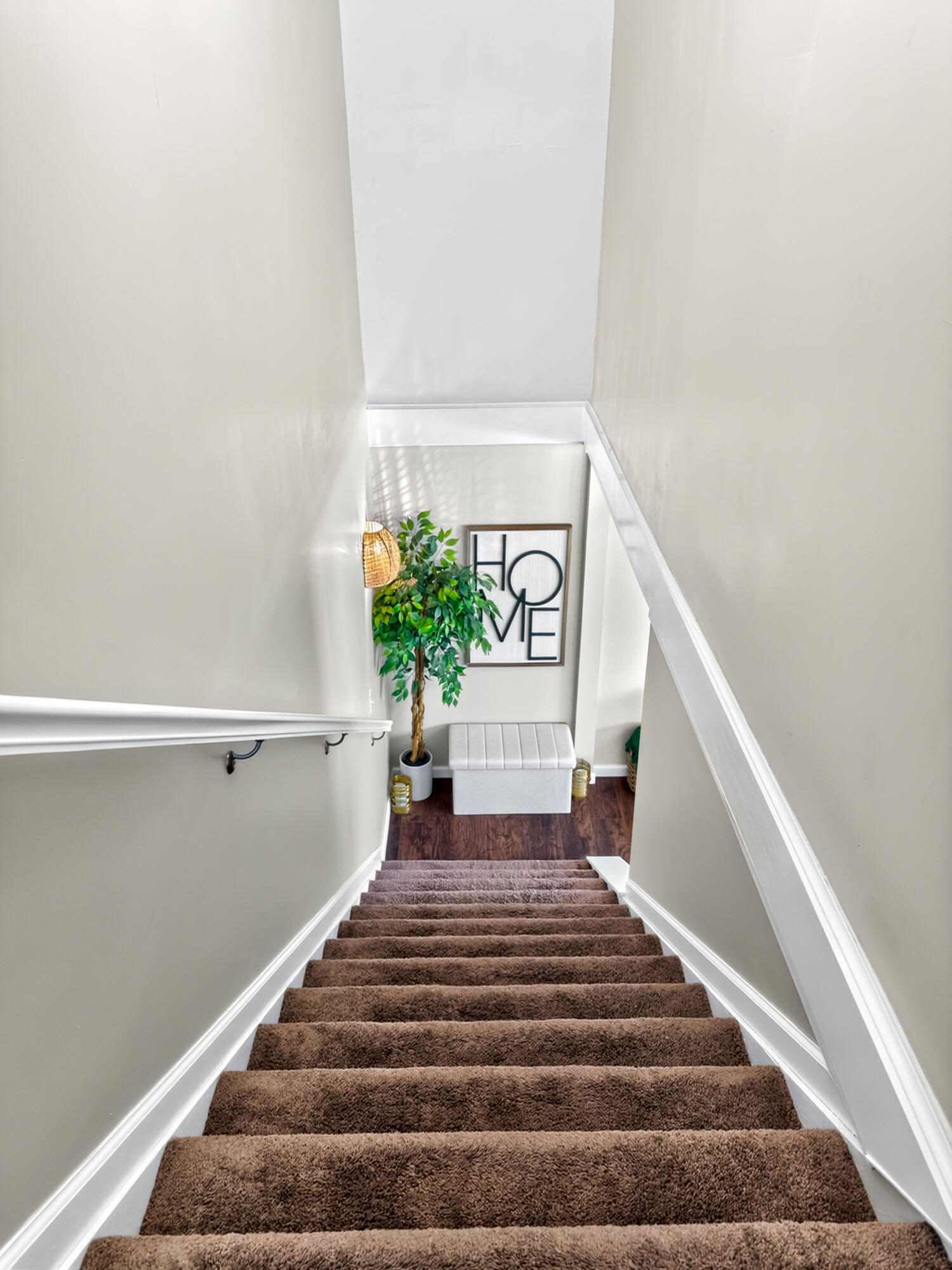 486 Forest Road Property Photo 20