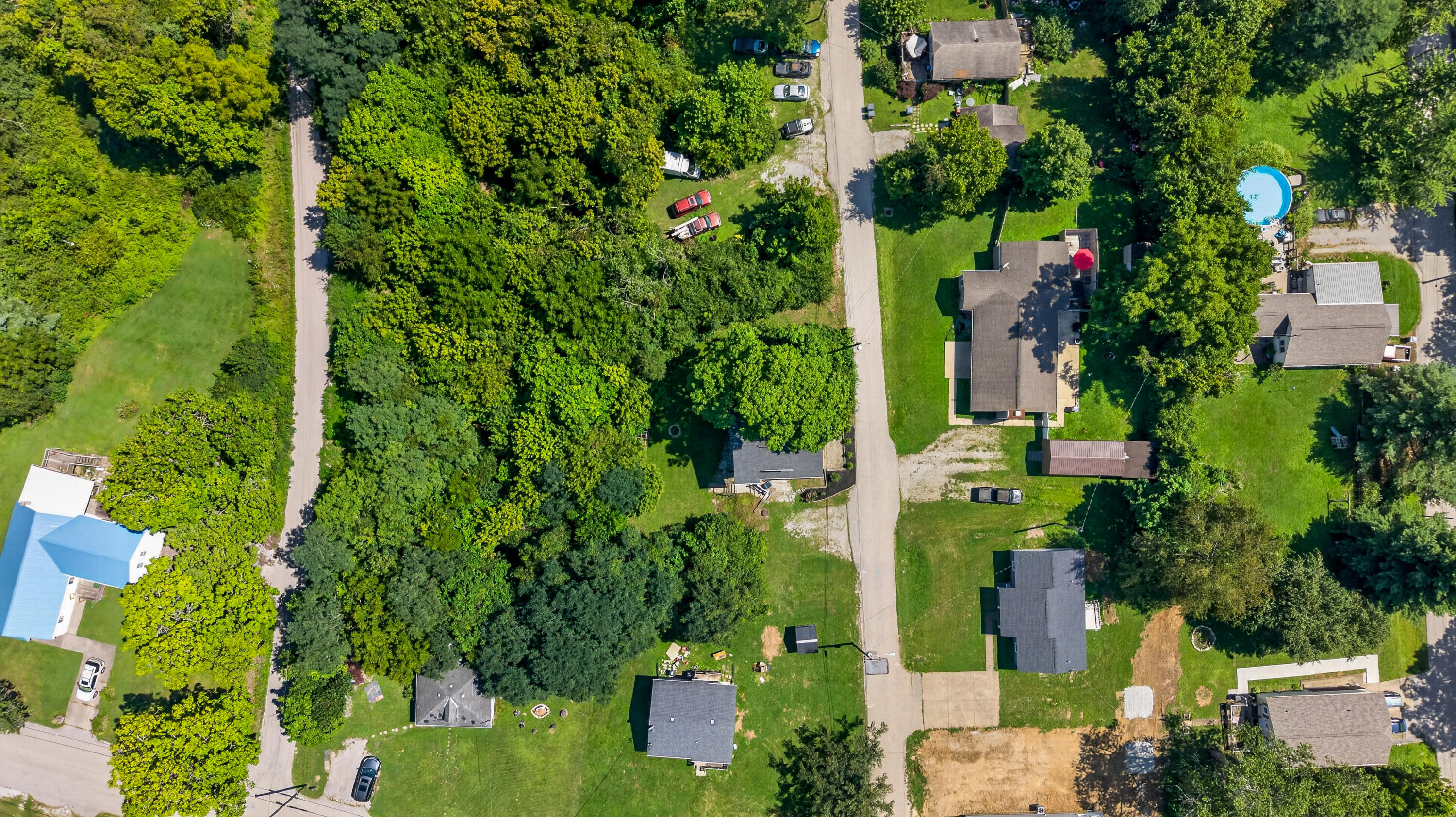 486 Forest Road Property Photo 34