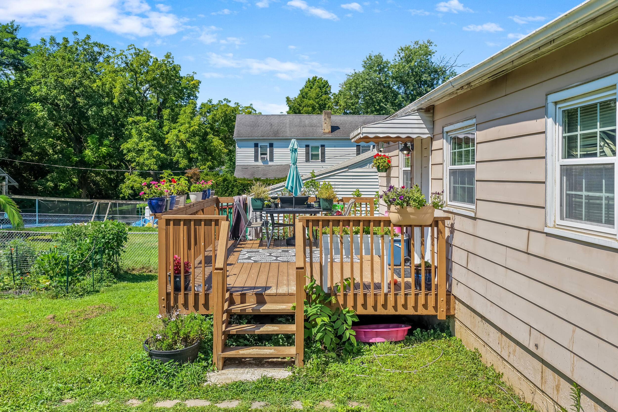 265 Shaw Avenue Property Photo 14