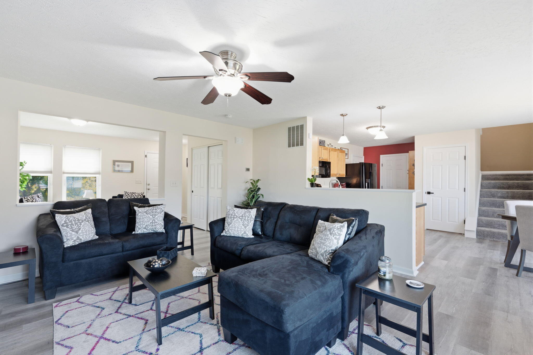9766 Whispering Way Property Photo 4