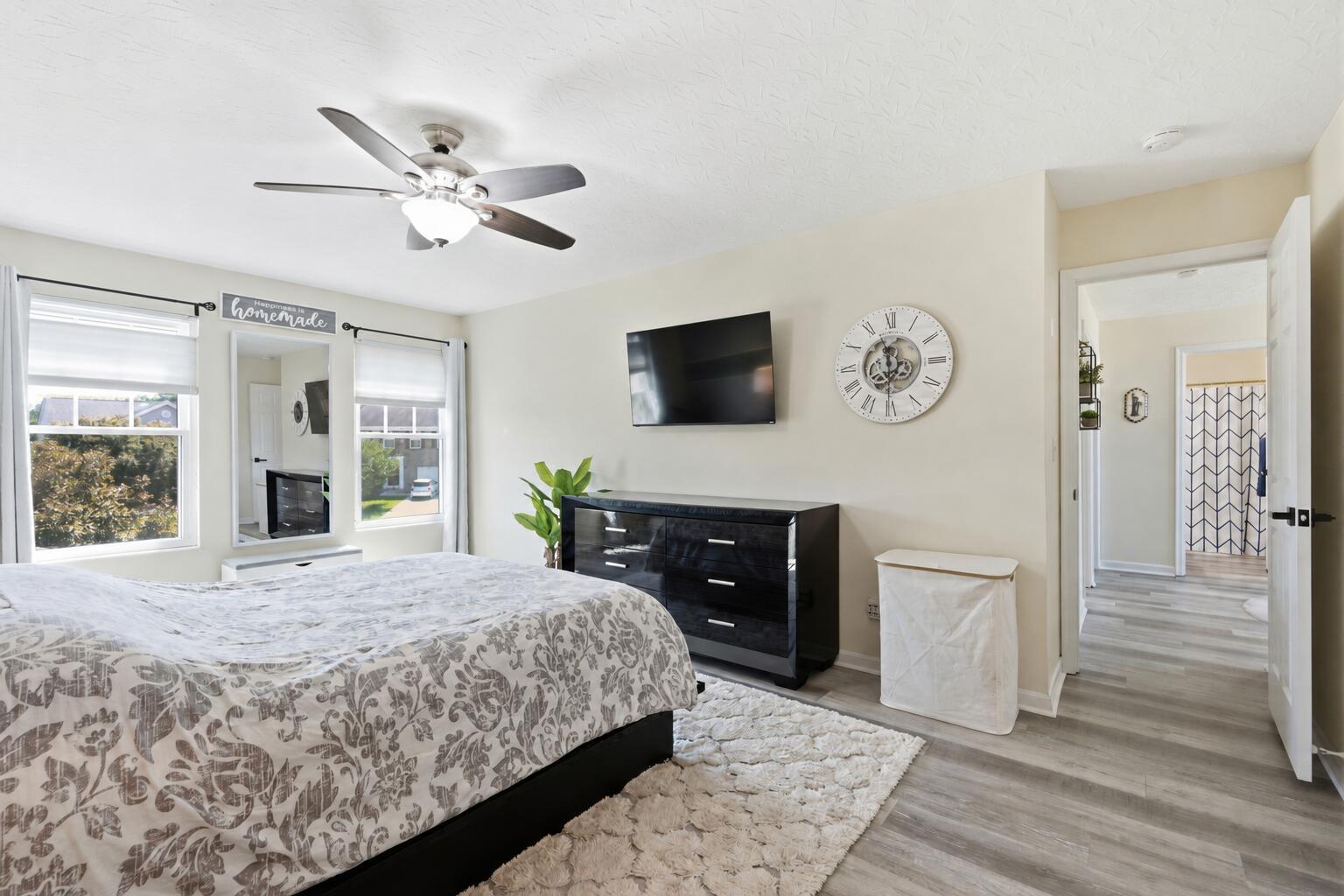 9766 Whispering Way Property Photo 16