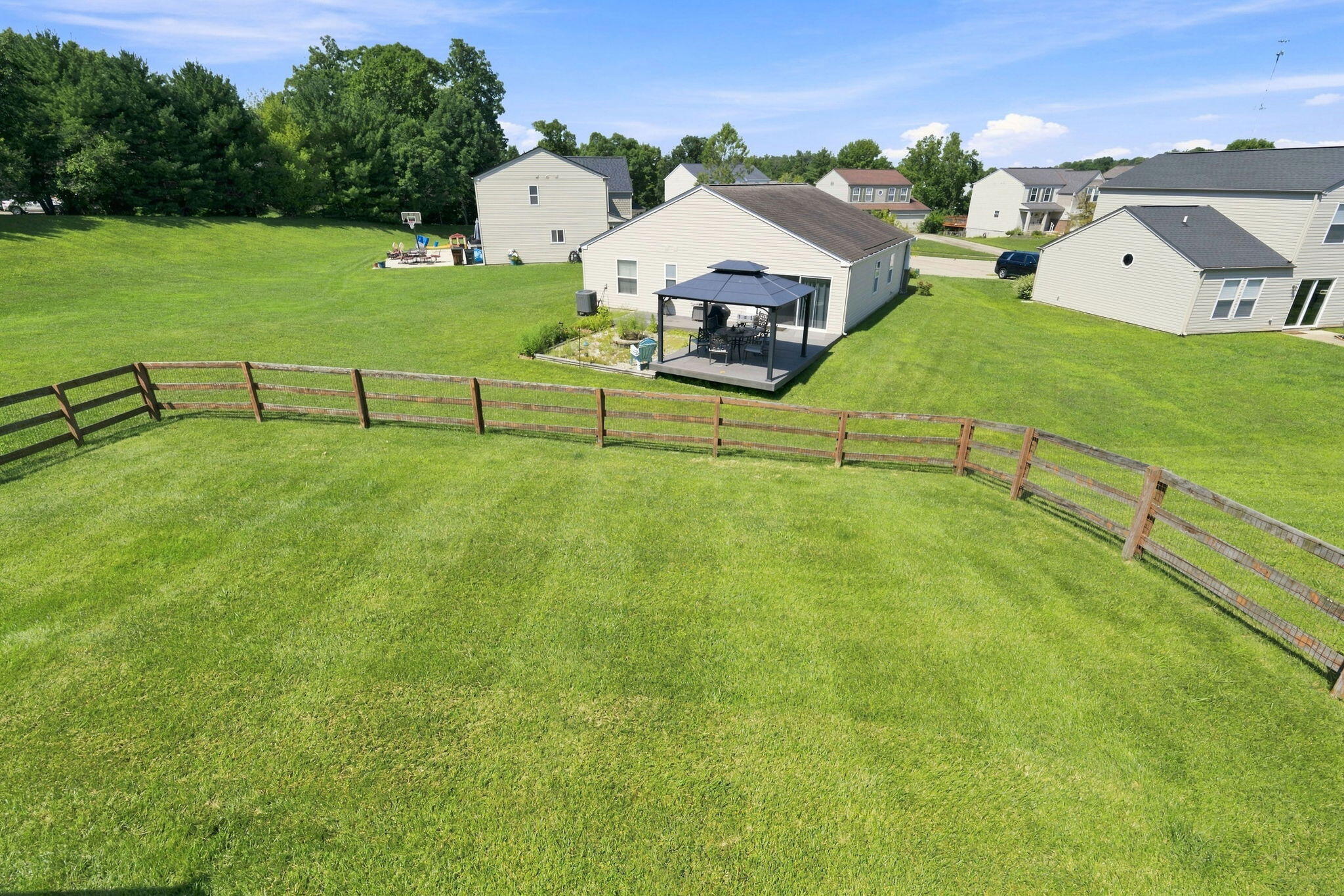 9766 Whispering Way Property Photo 30