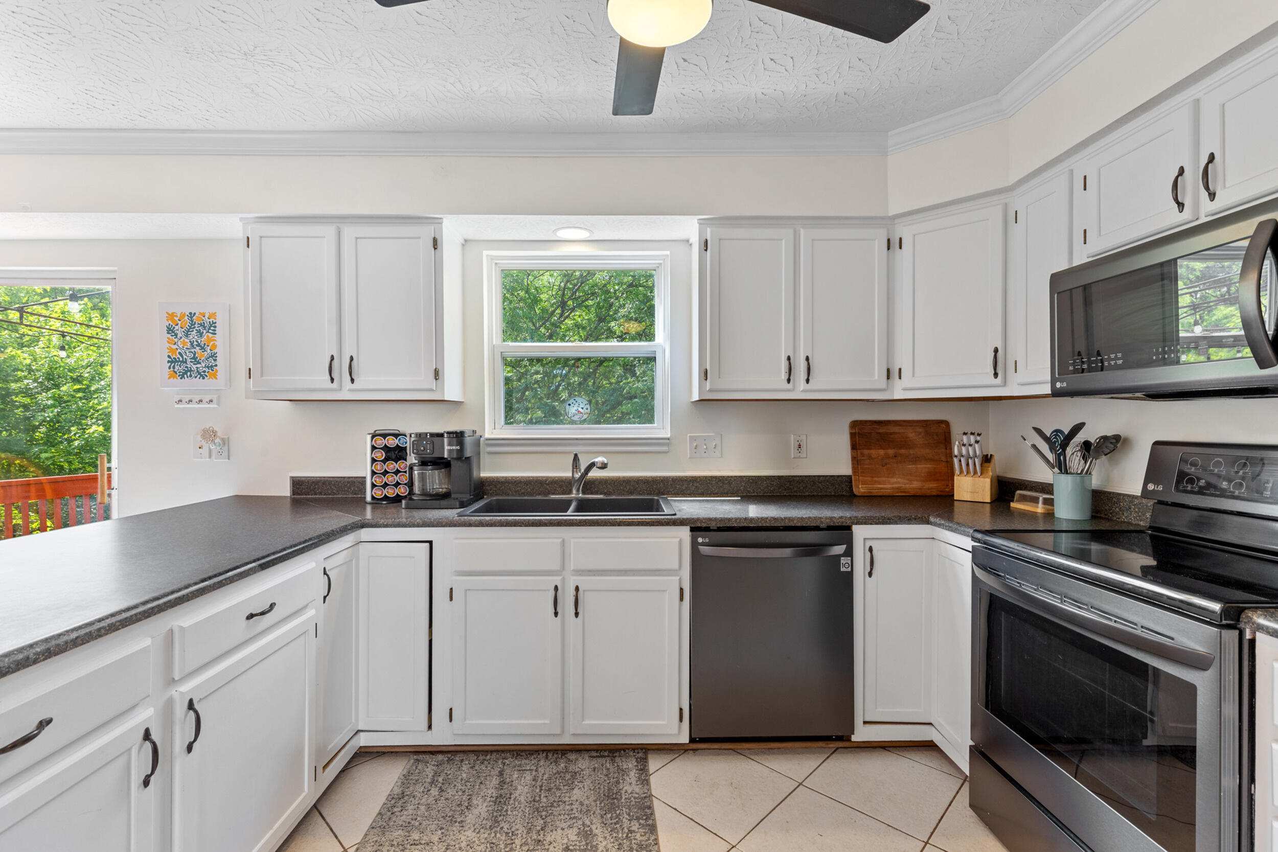 4981 Pumpkin Patch Way Property Photo 11