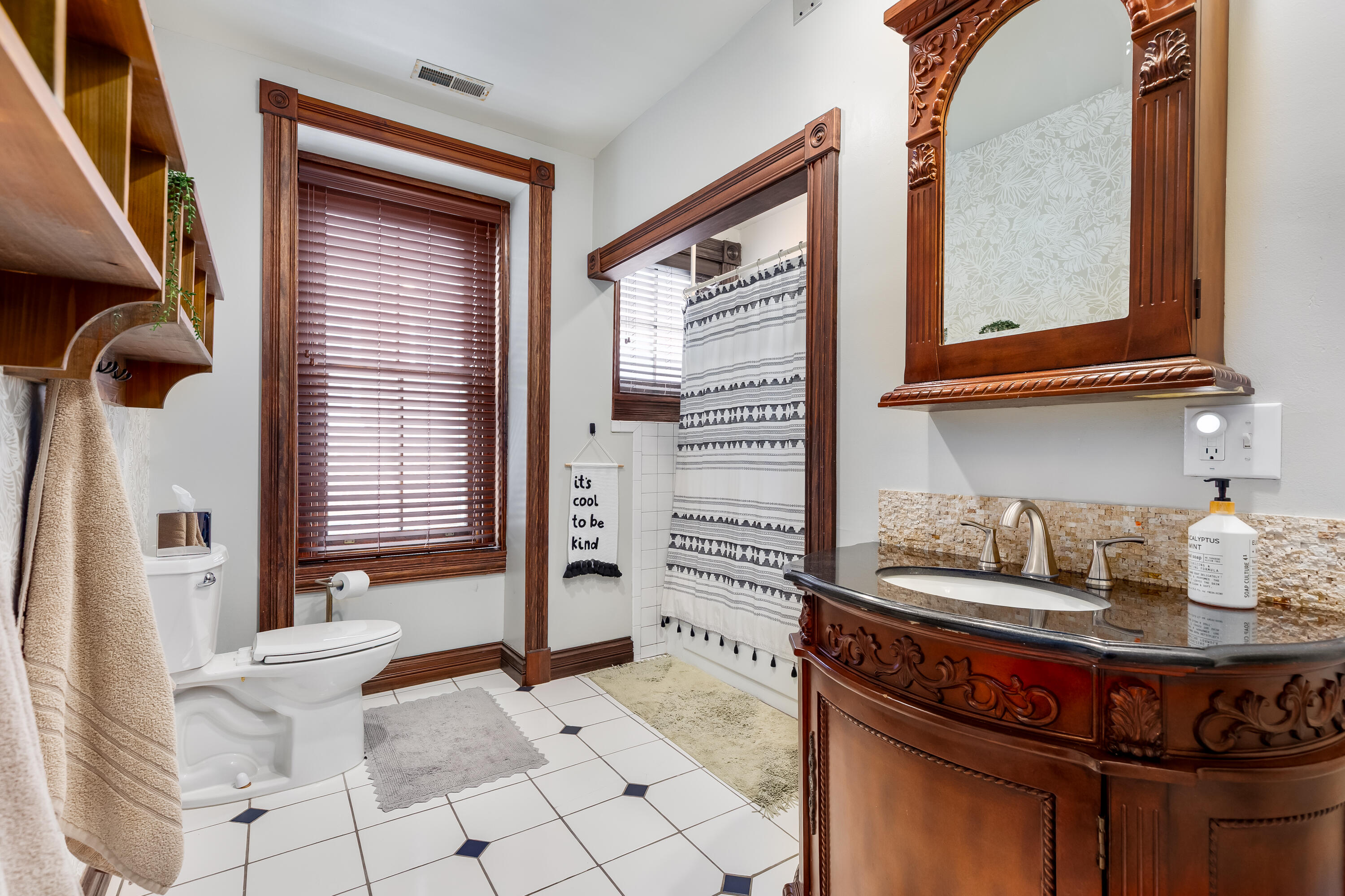 11 Greene Street Property Photo 29