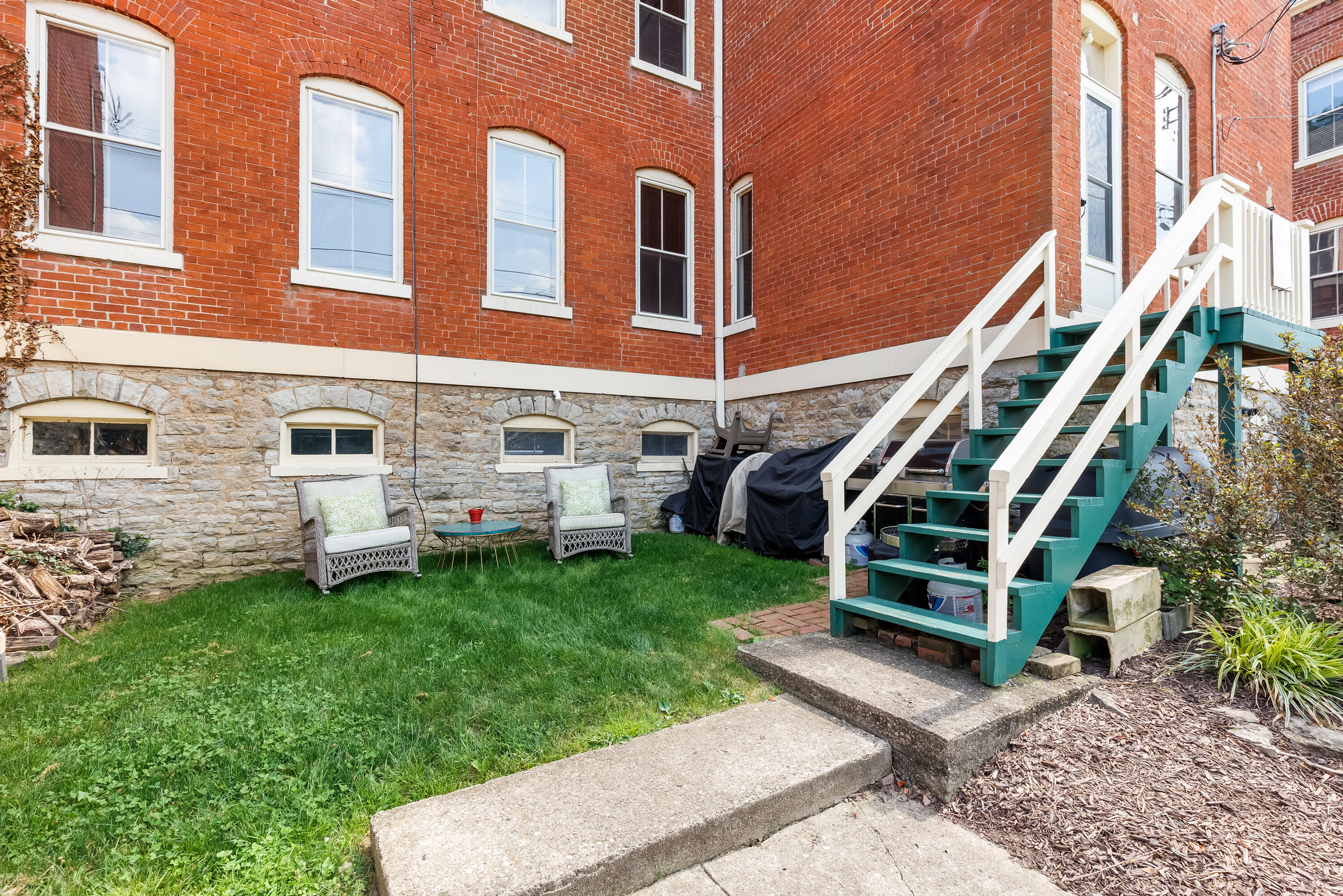 11 Greene Street Property Photo 41