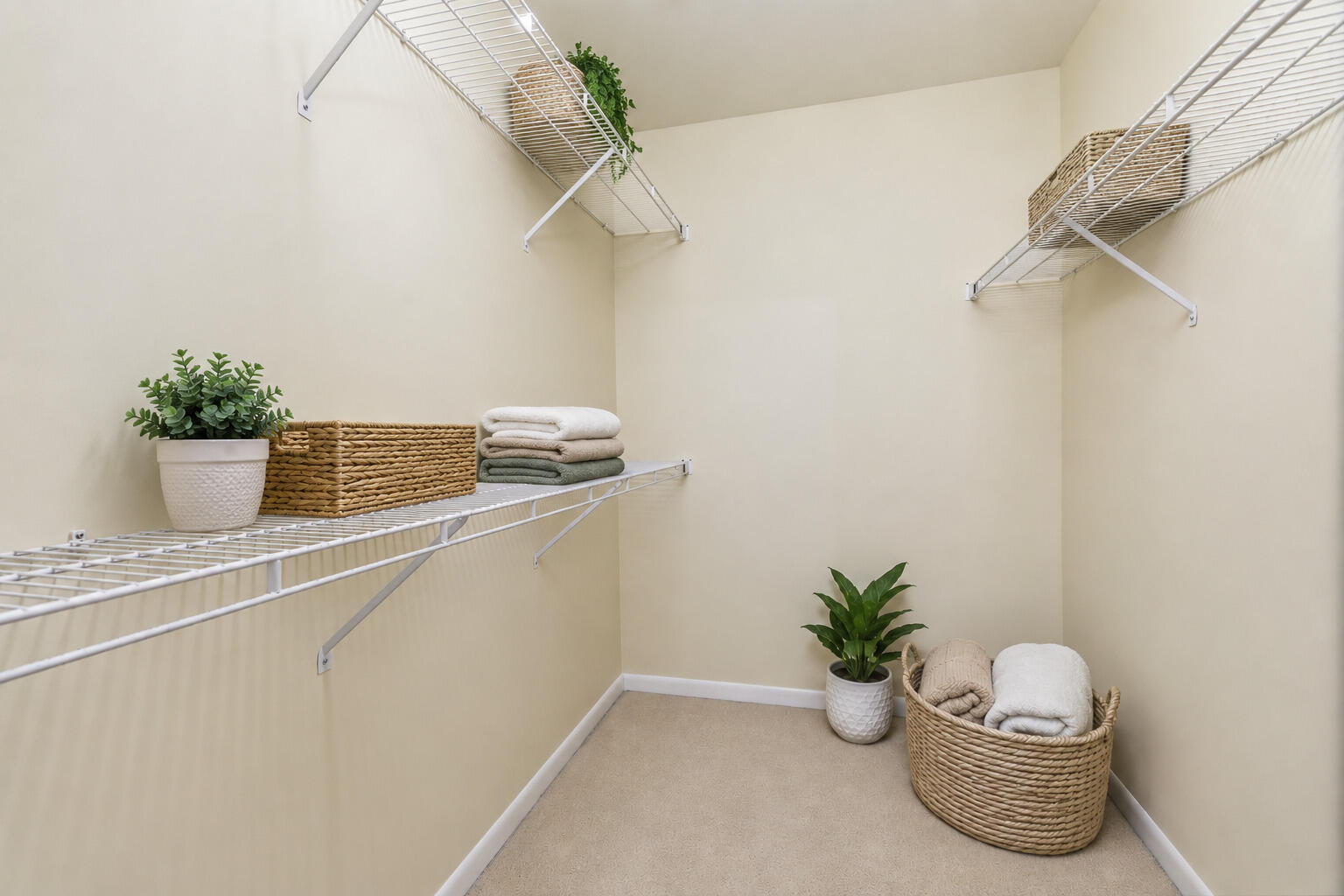 511 Fincastle Lane Property Photo 19