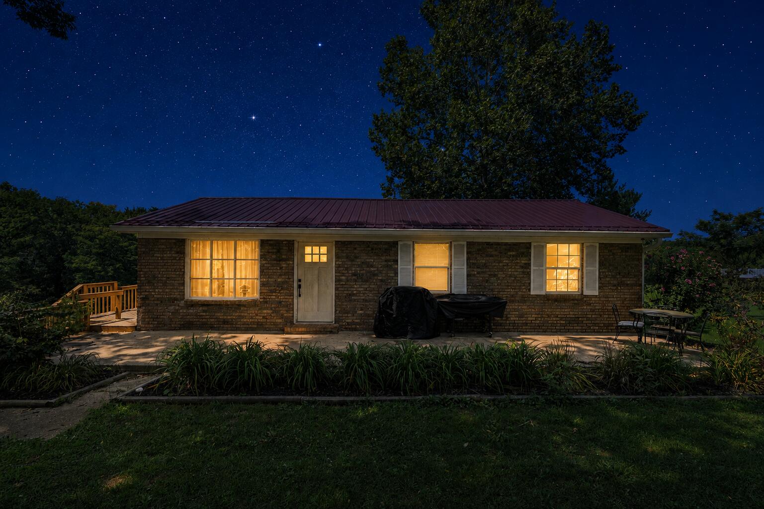 145 Eagle Tunnel Road Property Photo 2