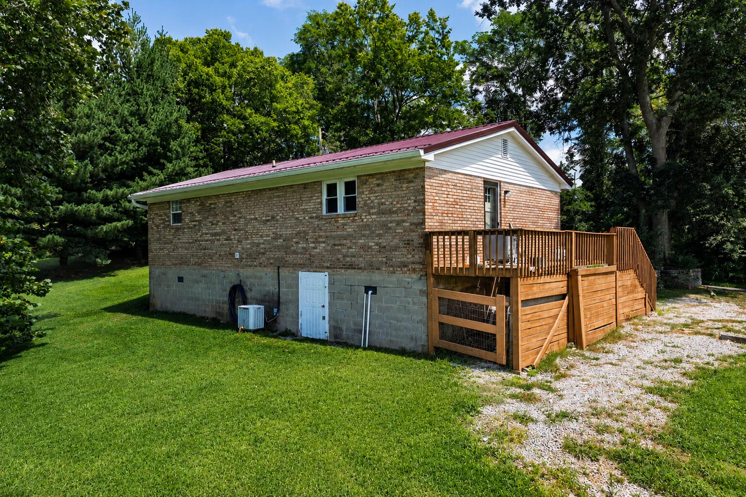 145 Eagle Tunnel Road Property Photo 16