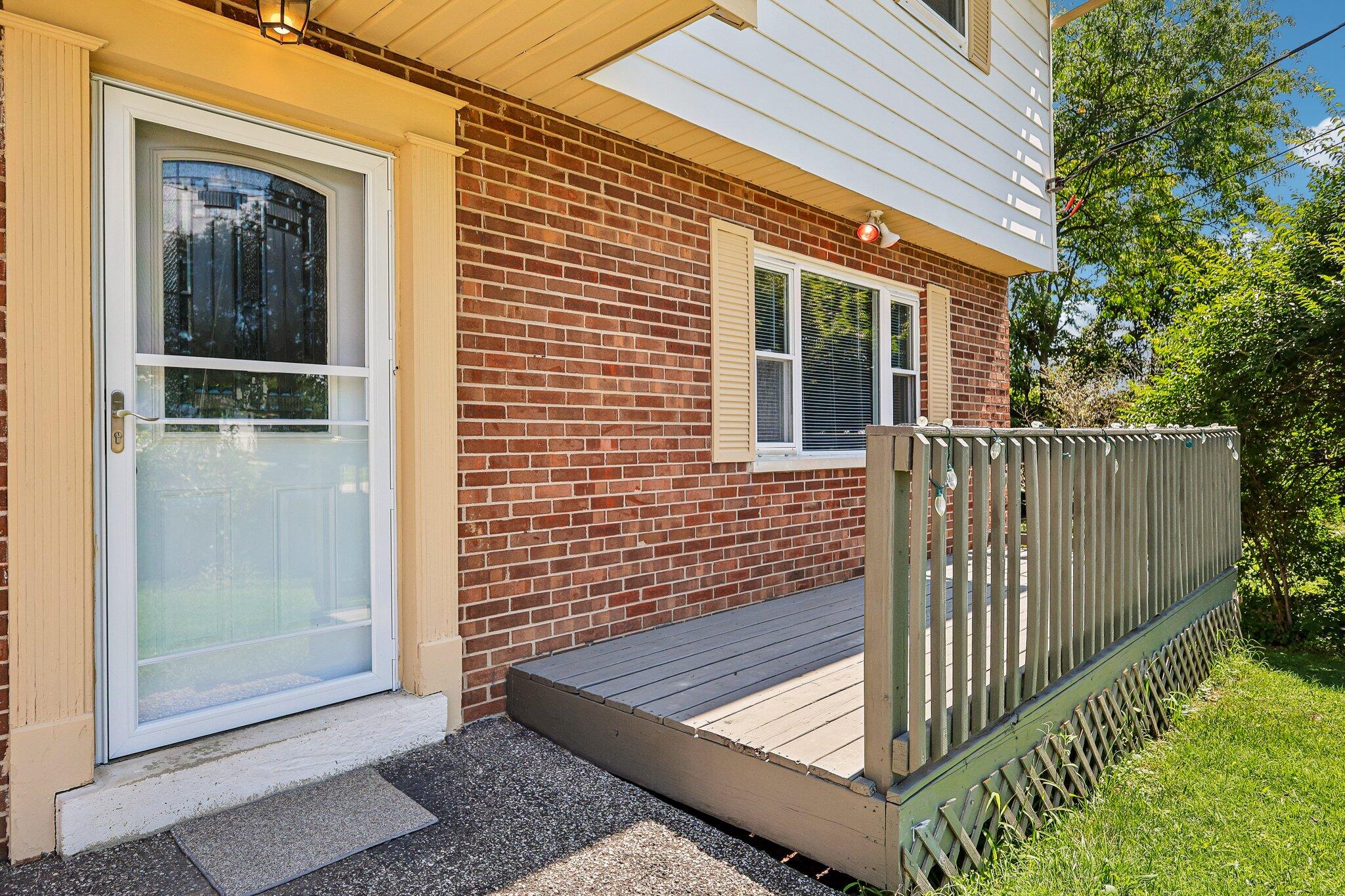 10066 Squire Drive Property Photo 4