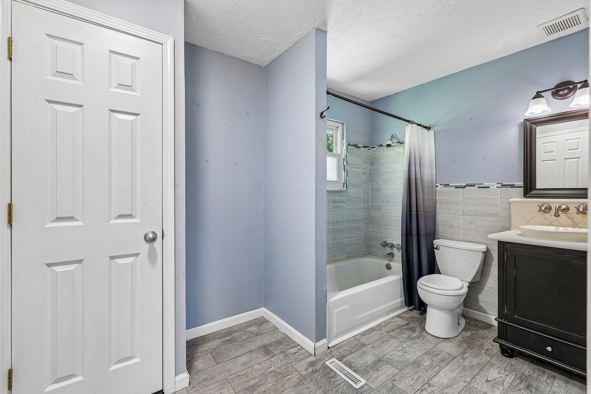 10066 Squire Drive Property Photo 16