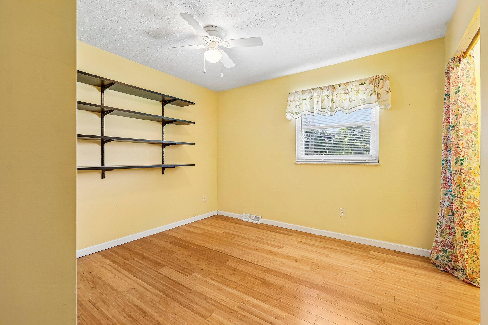 10066 Squire Drive Property Photo 18