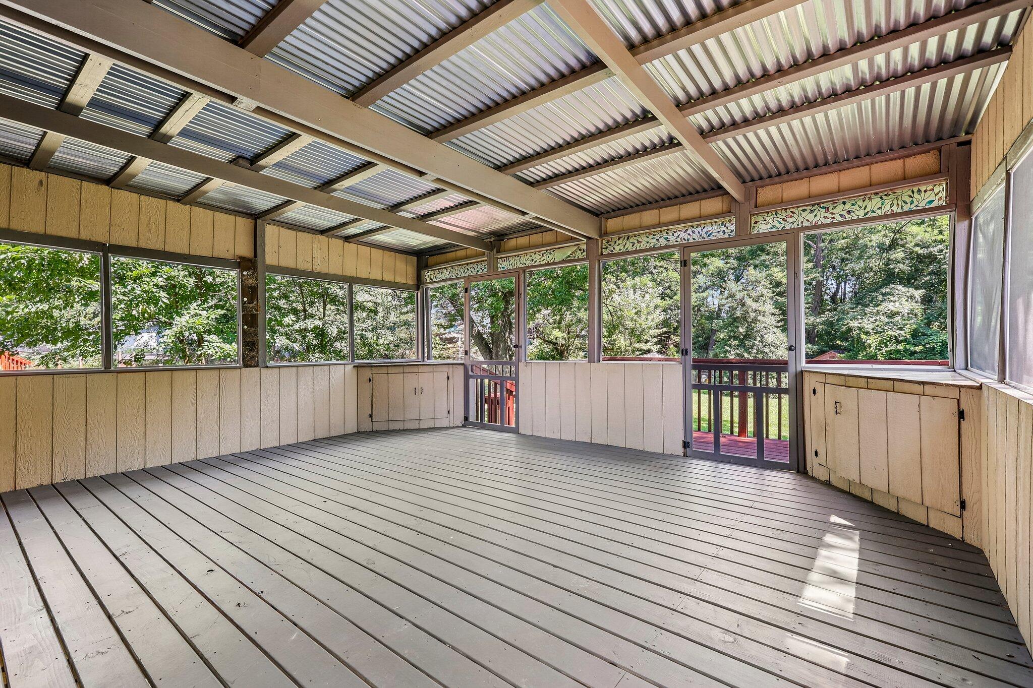 10066 Squire Drive Property Photo 33