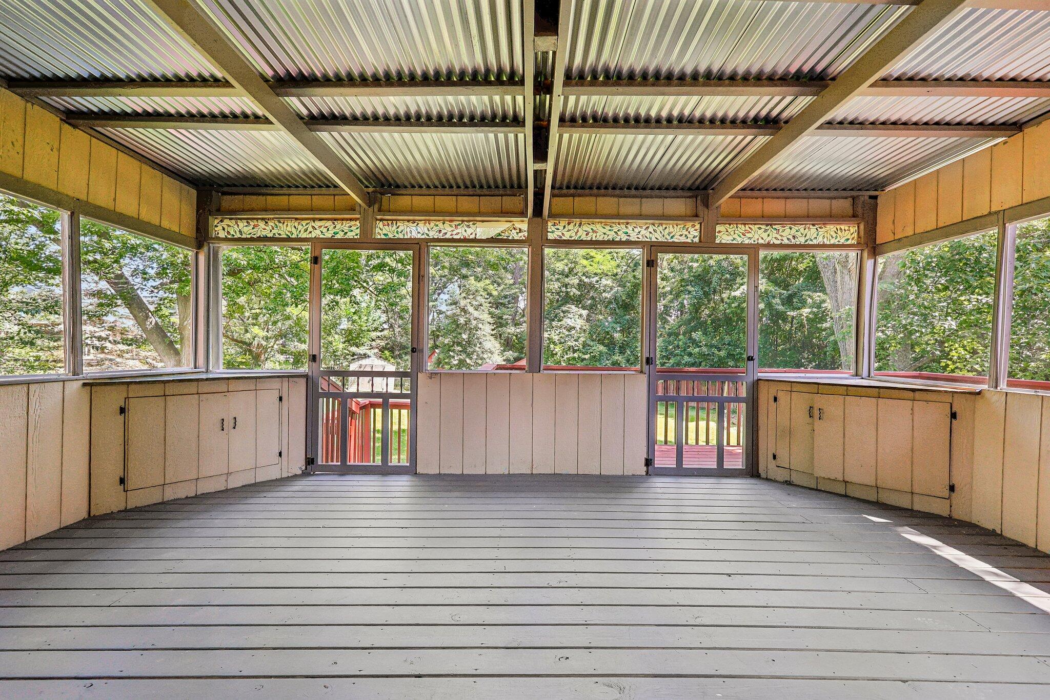 10066 Squire Drive Property Photo 34