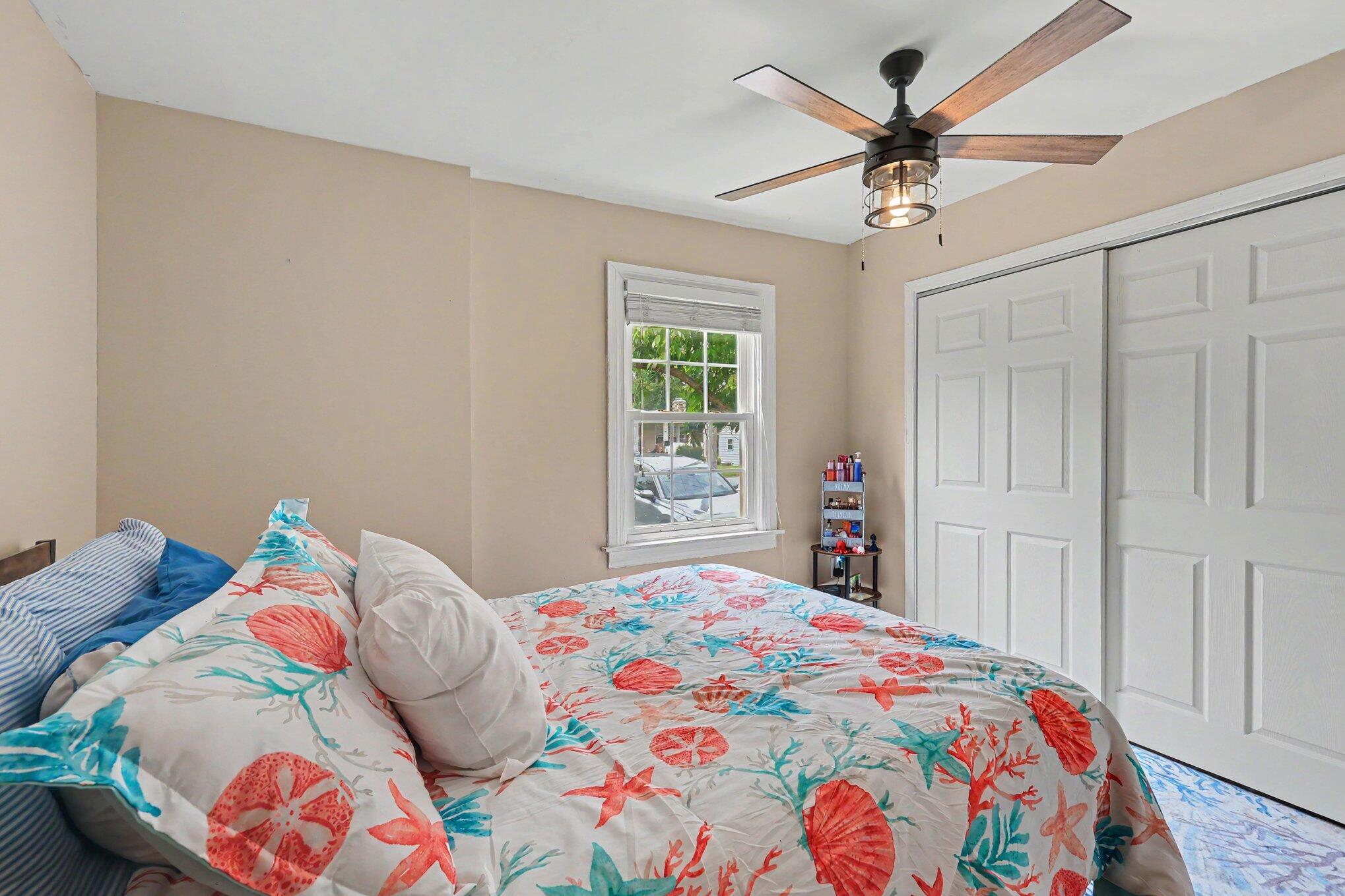 100 Sanders Drive Property Photo 13