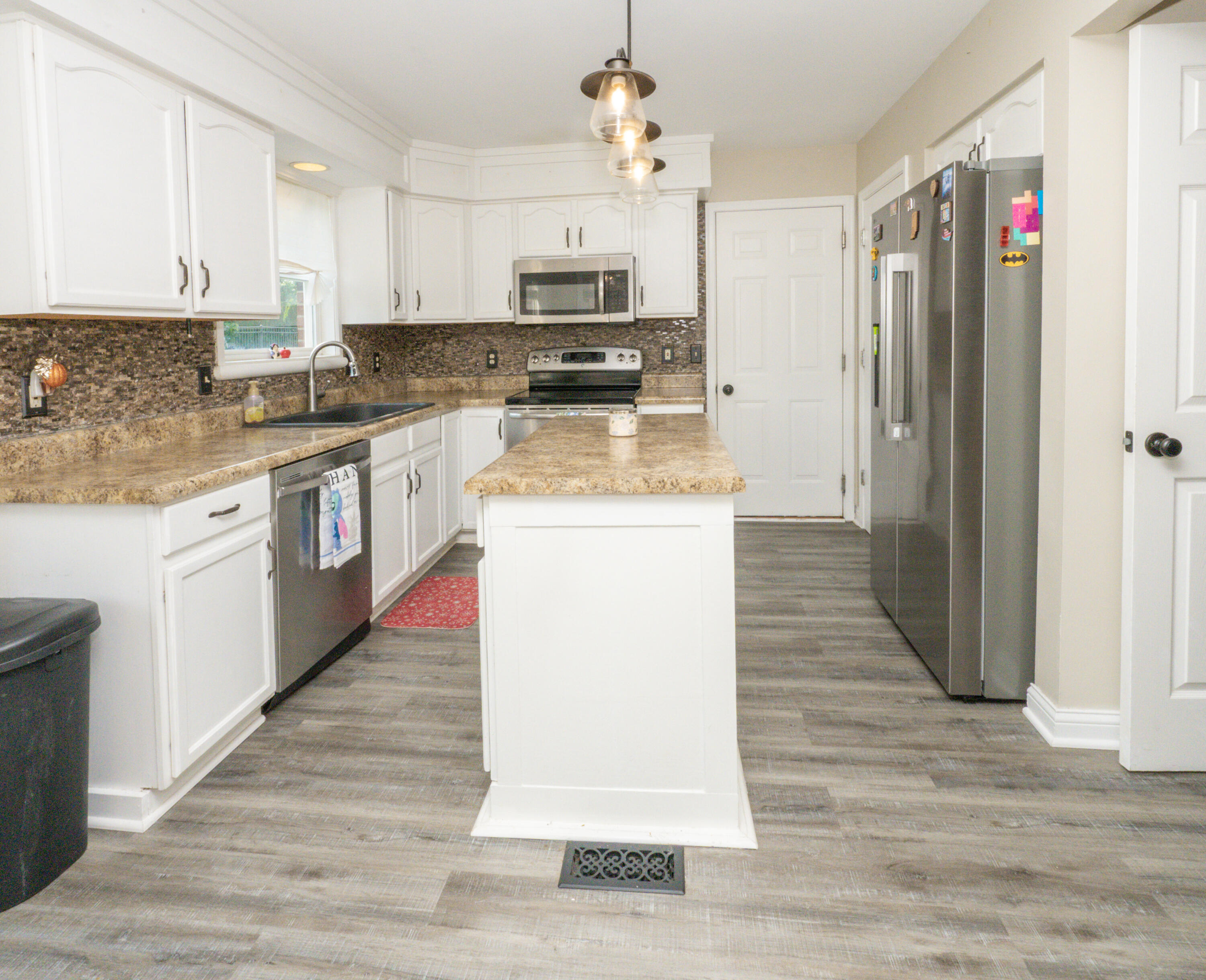 7602 Cloudstone Drive Property Photo 15