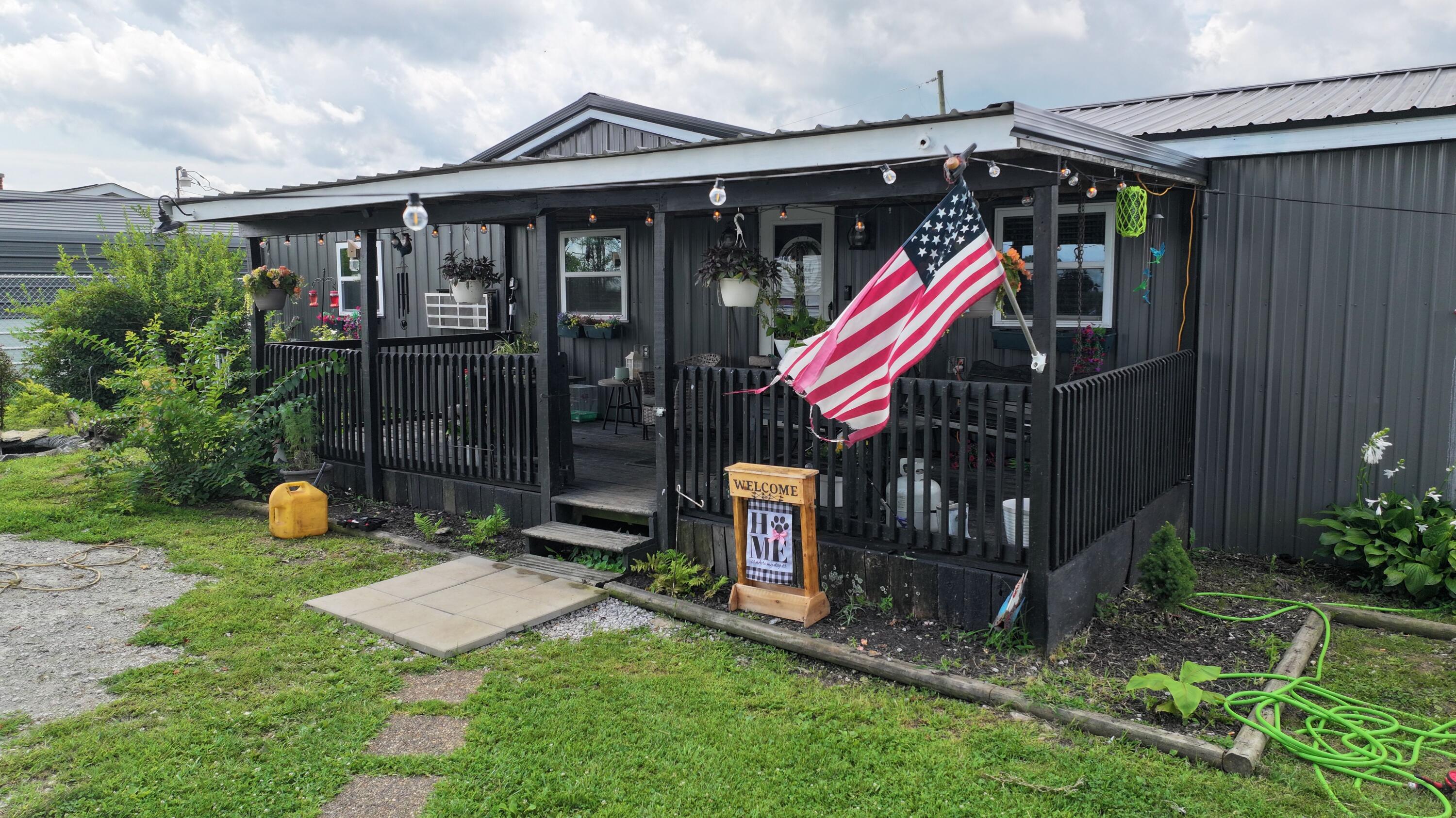 1375 Squiresville Road