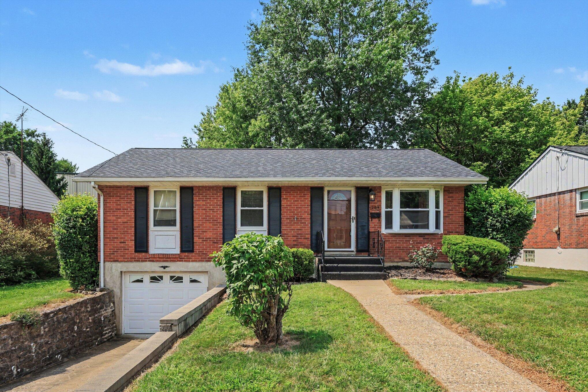 209 Caldwell Drive Property Photo 1