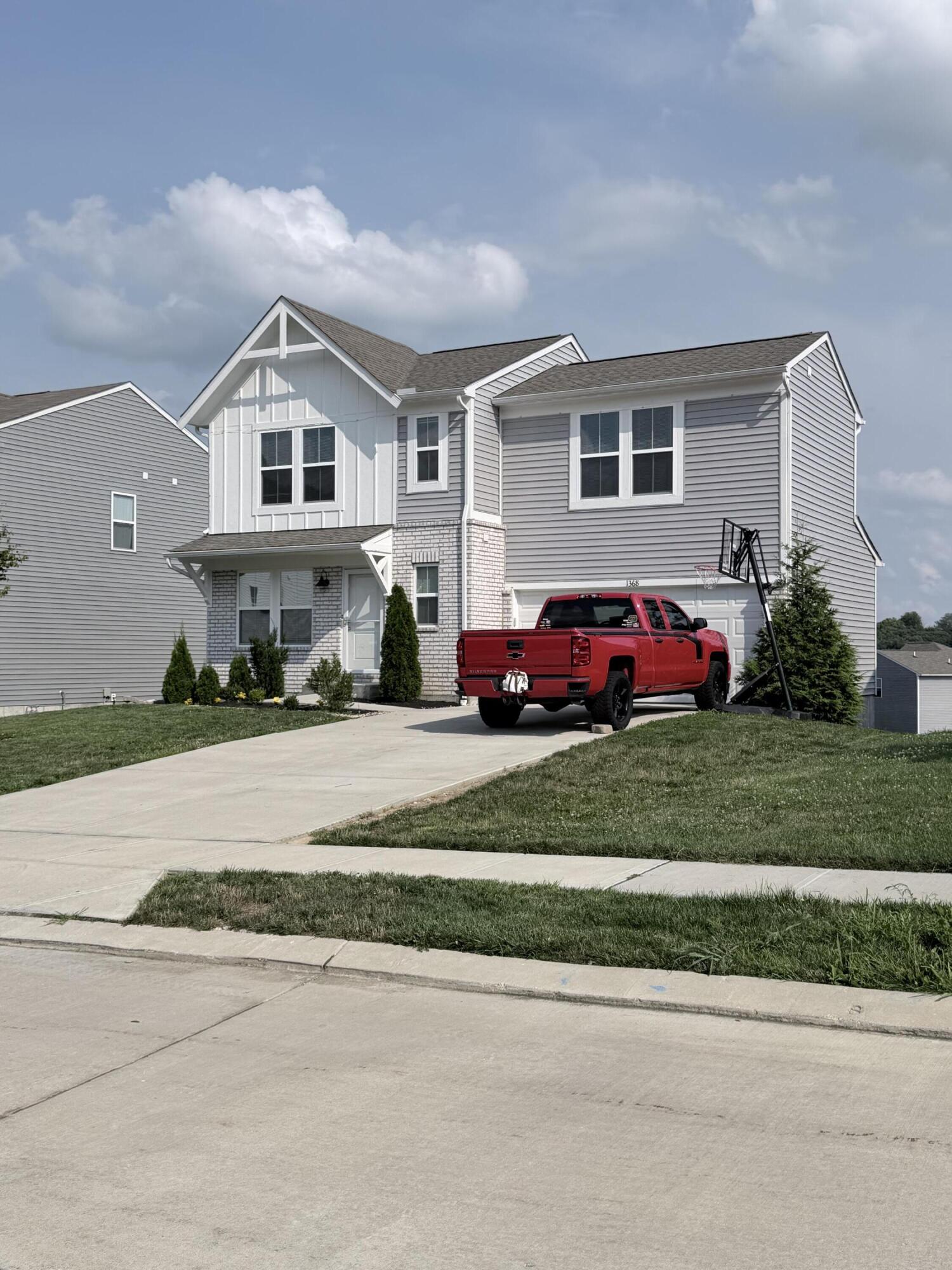 1368 Meadowcrest Circle Property Photo 1