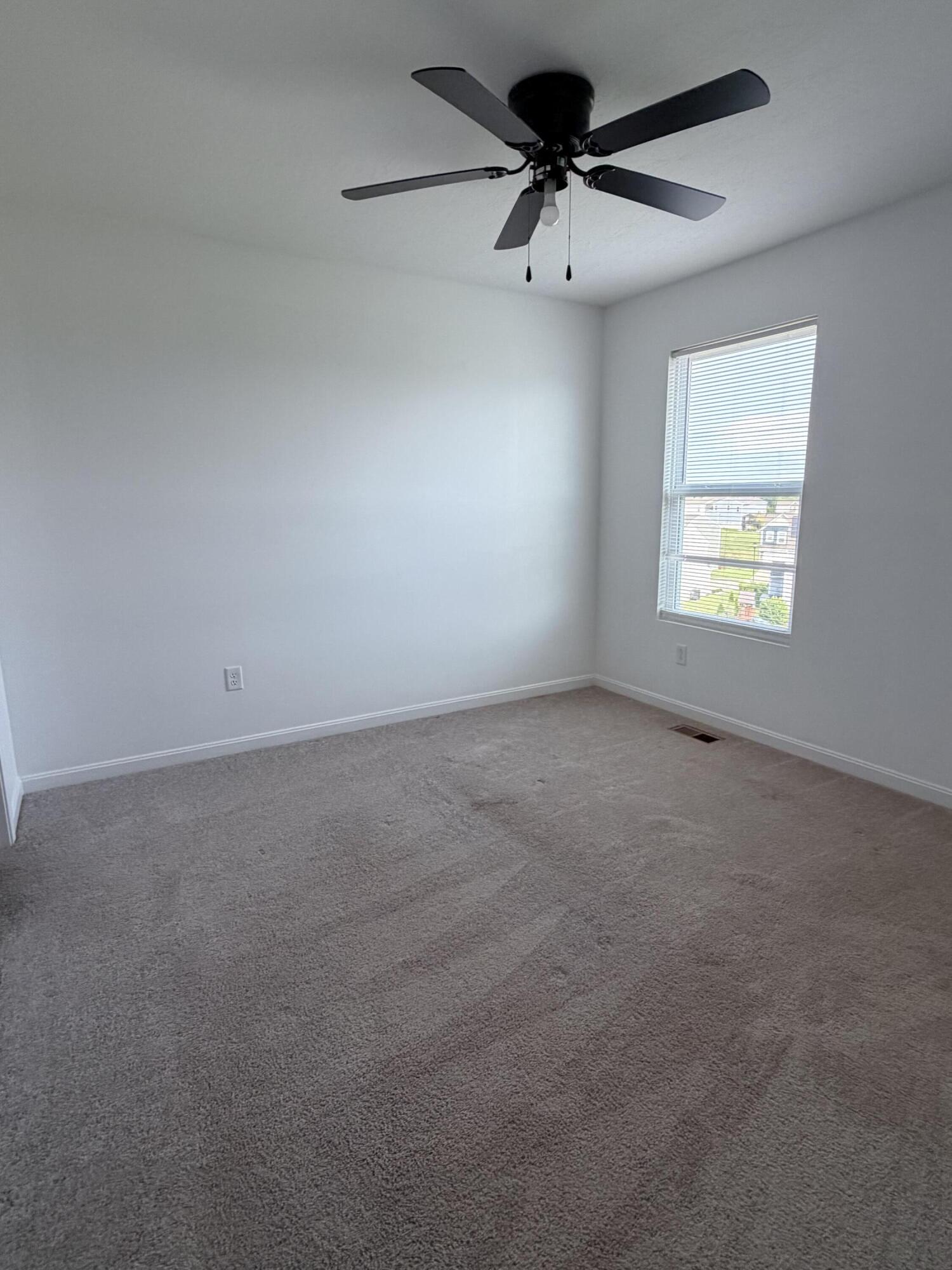 1368 Meadowcrest Circle Property Photo 12