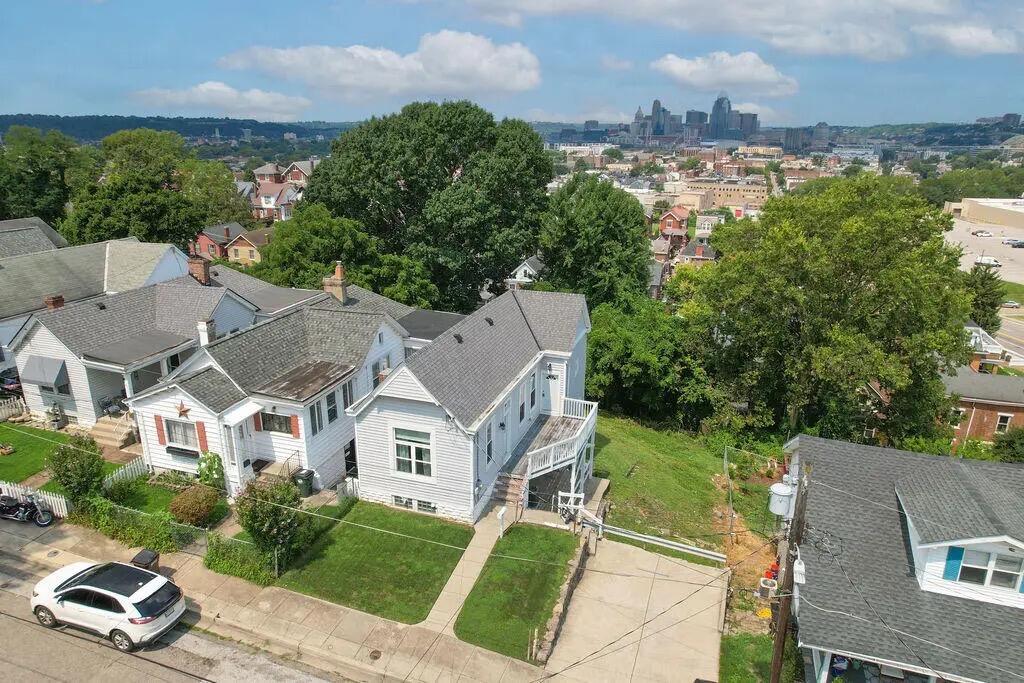 16 17th Street Property Photo 1