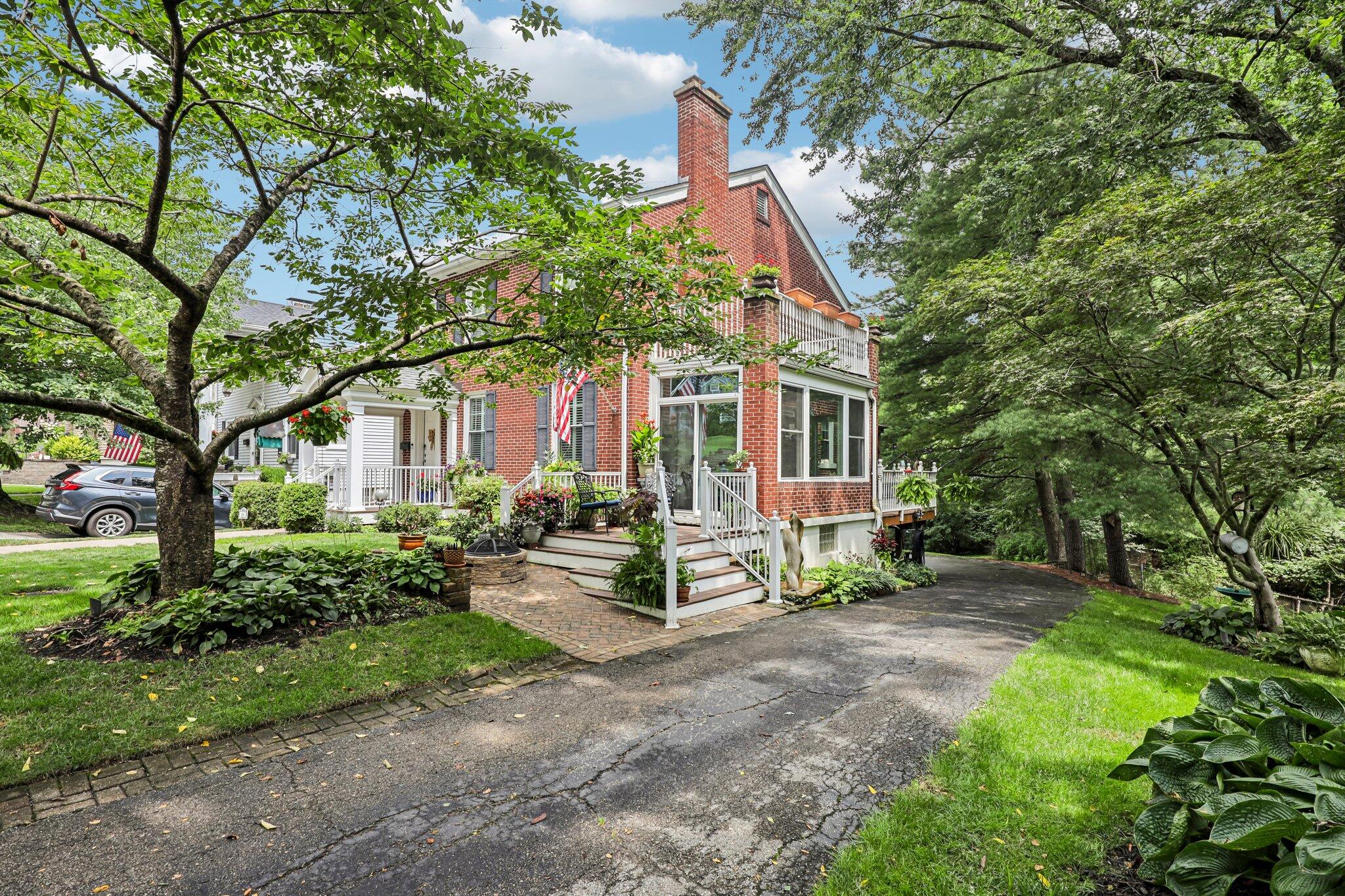66 Lockwood Place Property Photo 4