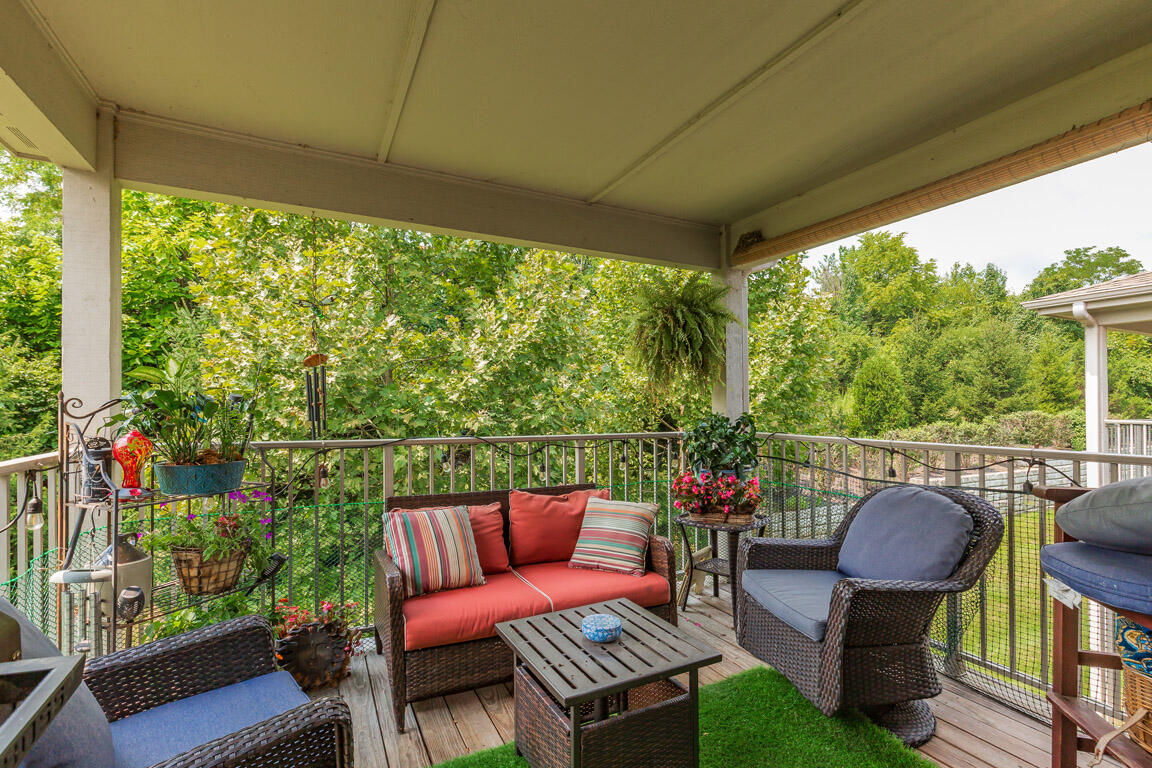 1825 Jesse Lane Property Photo 15