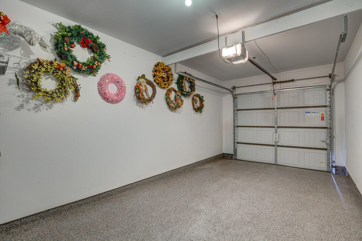 1825 Jesse Lane Property Photo 16