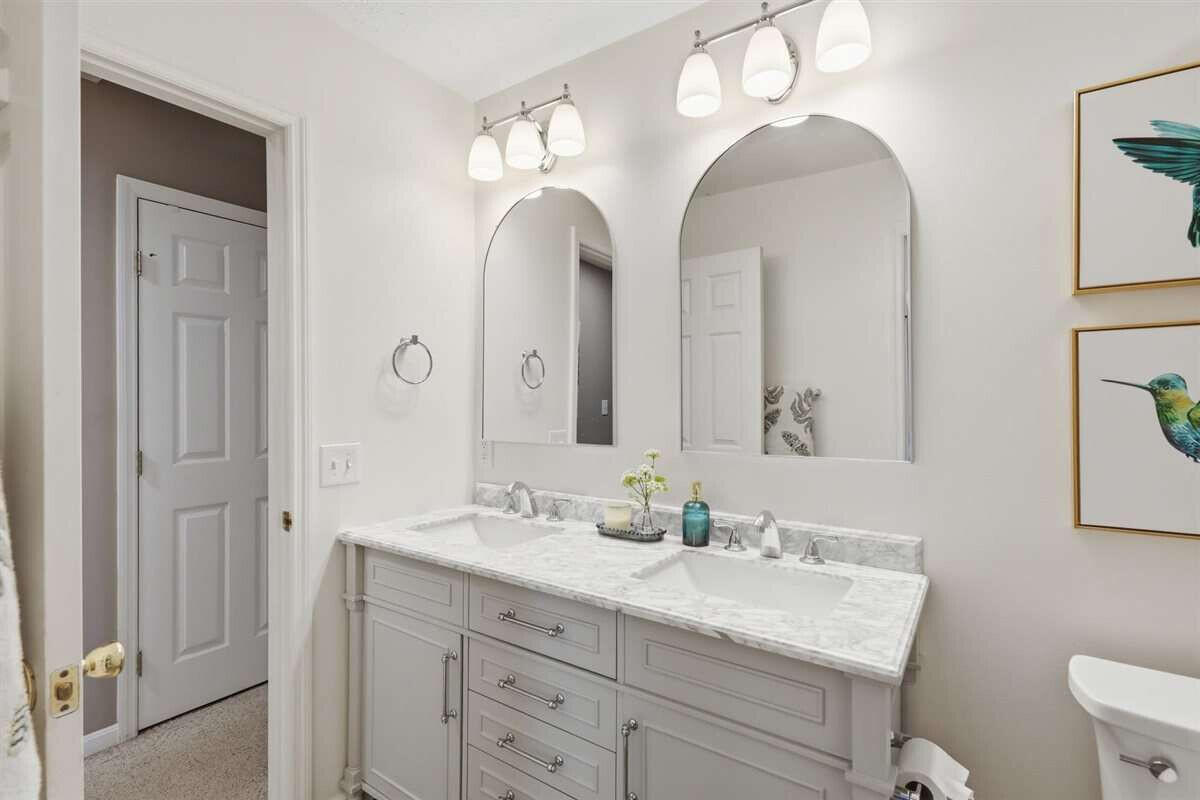 1065 Fallbrook Drive Property Photo 10