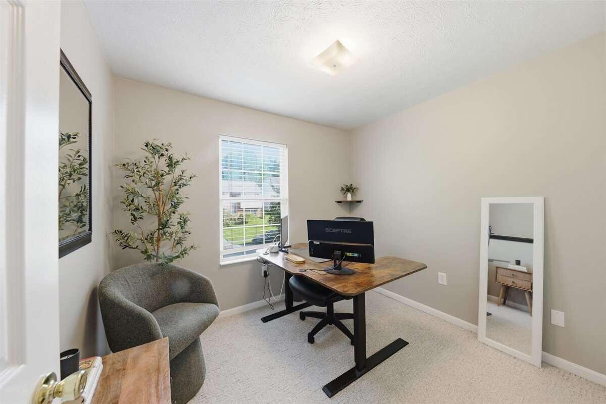 1065 Fallbrook Drive Property Photo 14