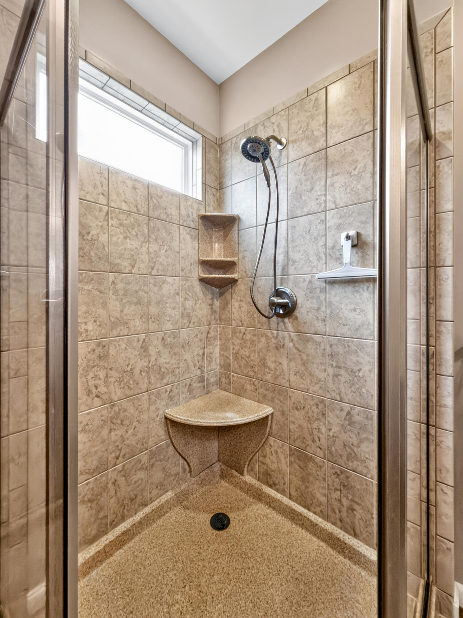 2059 Madison Drive Property Photo 15