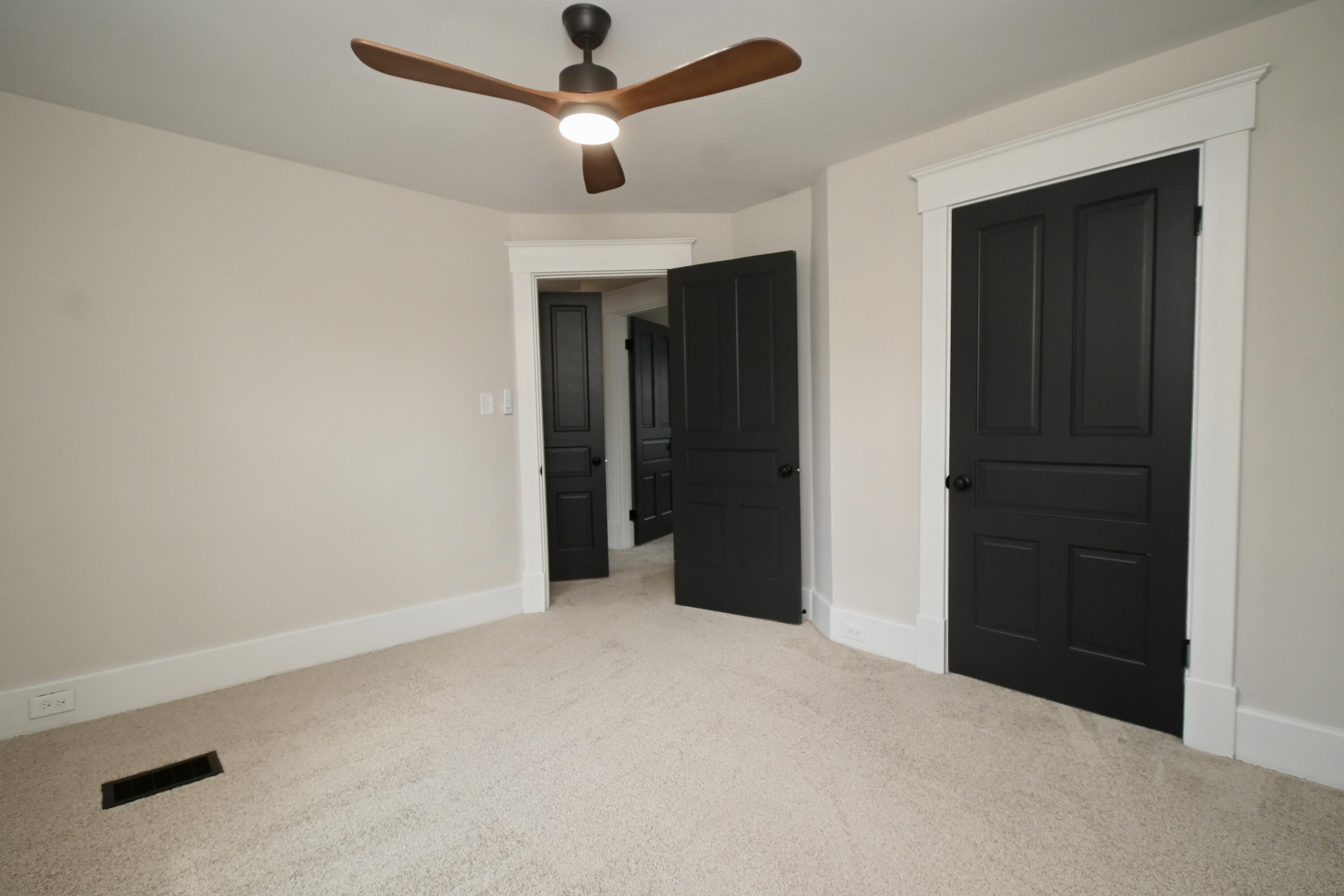 2709 Rosina Avenue Property Photo 32