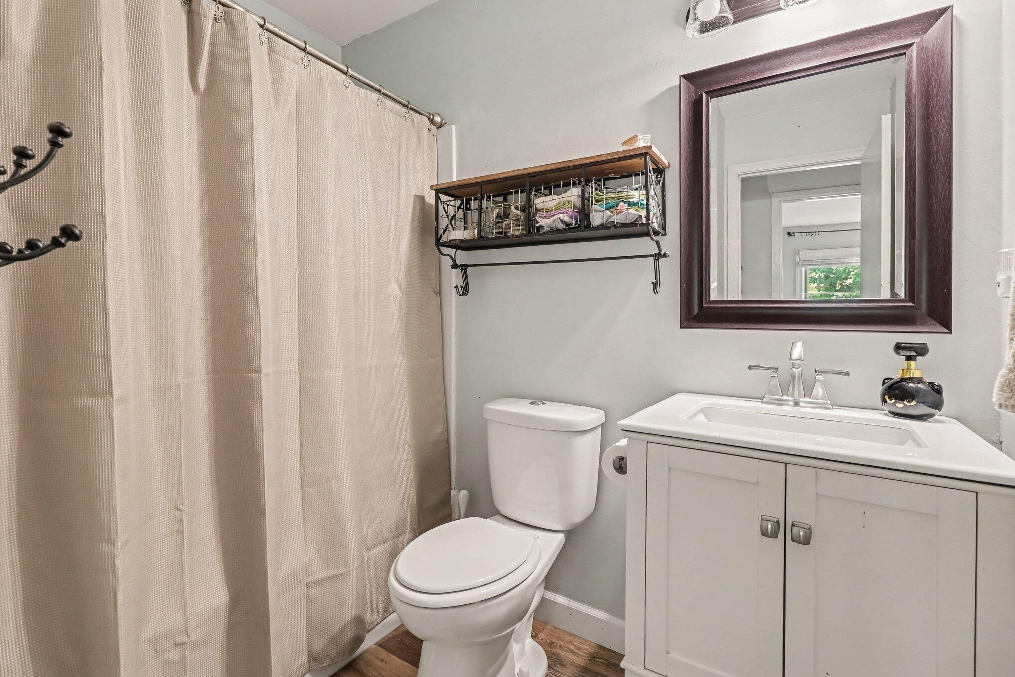 705 Oakridge Drive Property Photo 18