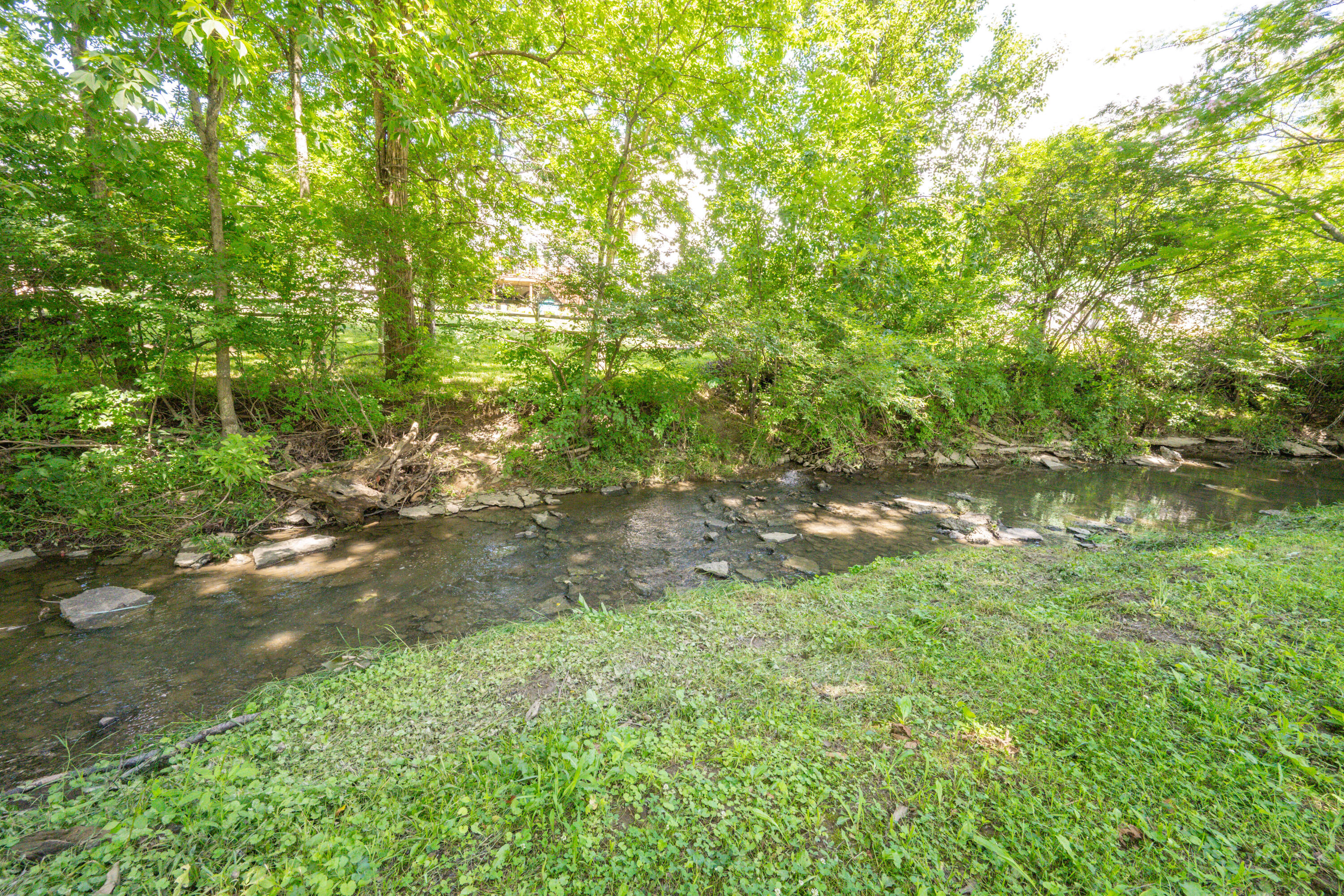 705 Oakridge Drive Property Photo 24