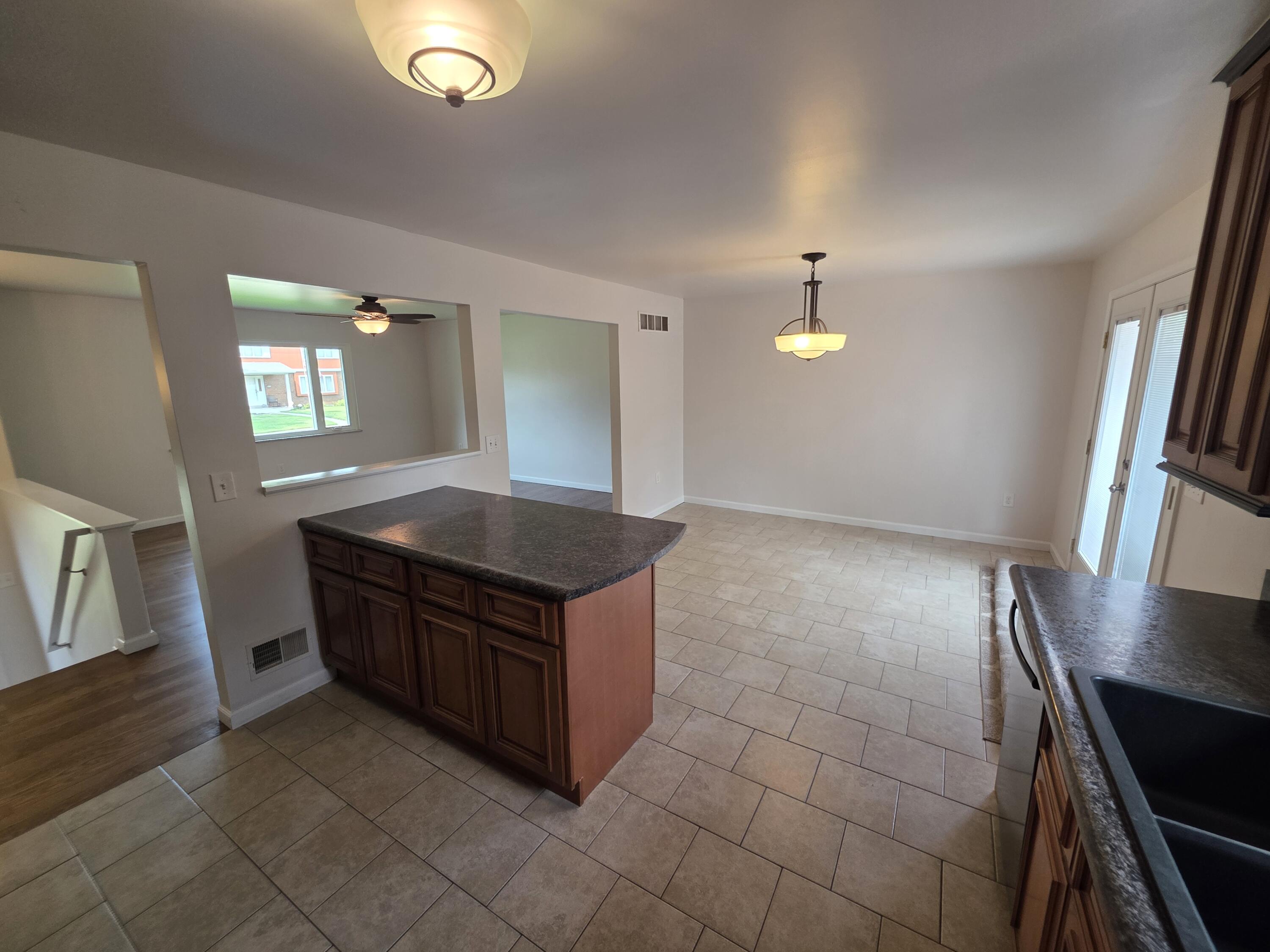 425 Shannon Drive Property Photo 9
