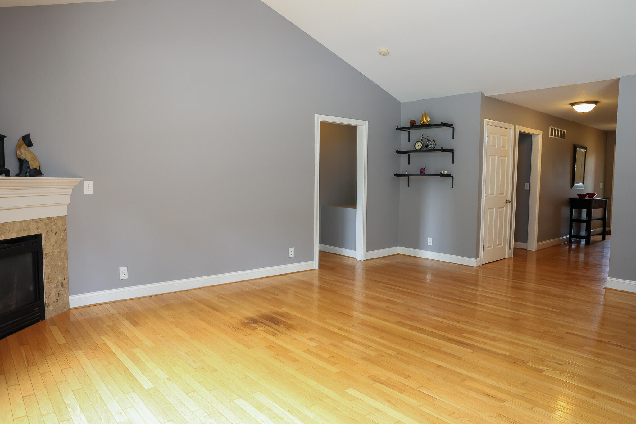 11562 Bunker Hill Court Property Photo 8