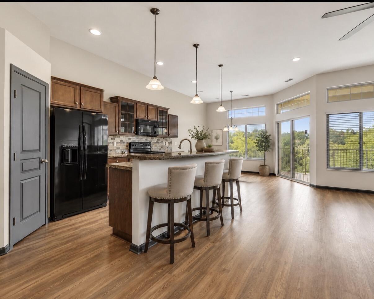 6026 Marble Way Property Photo 8