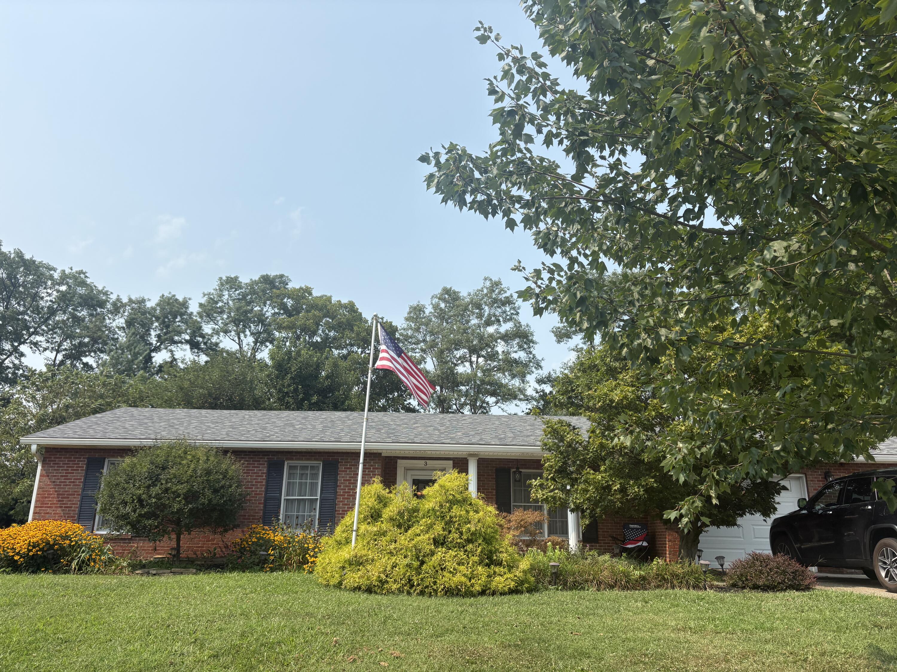 3 Pinhook Place Property Photo 2