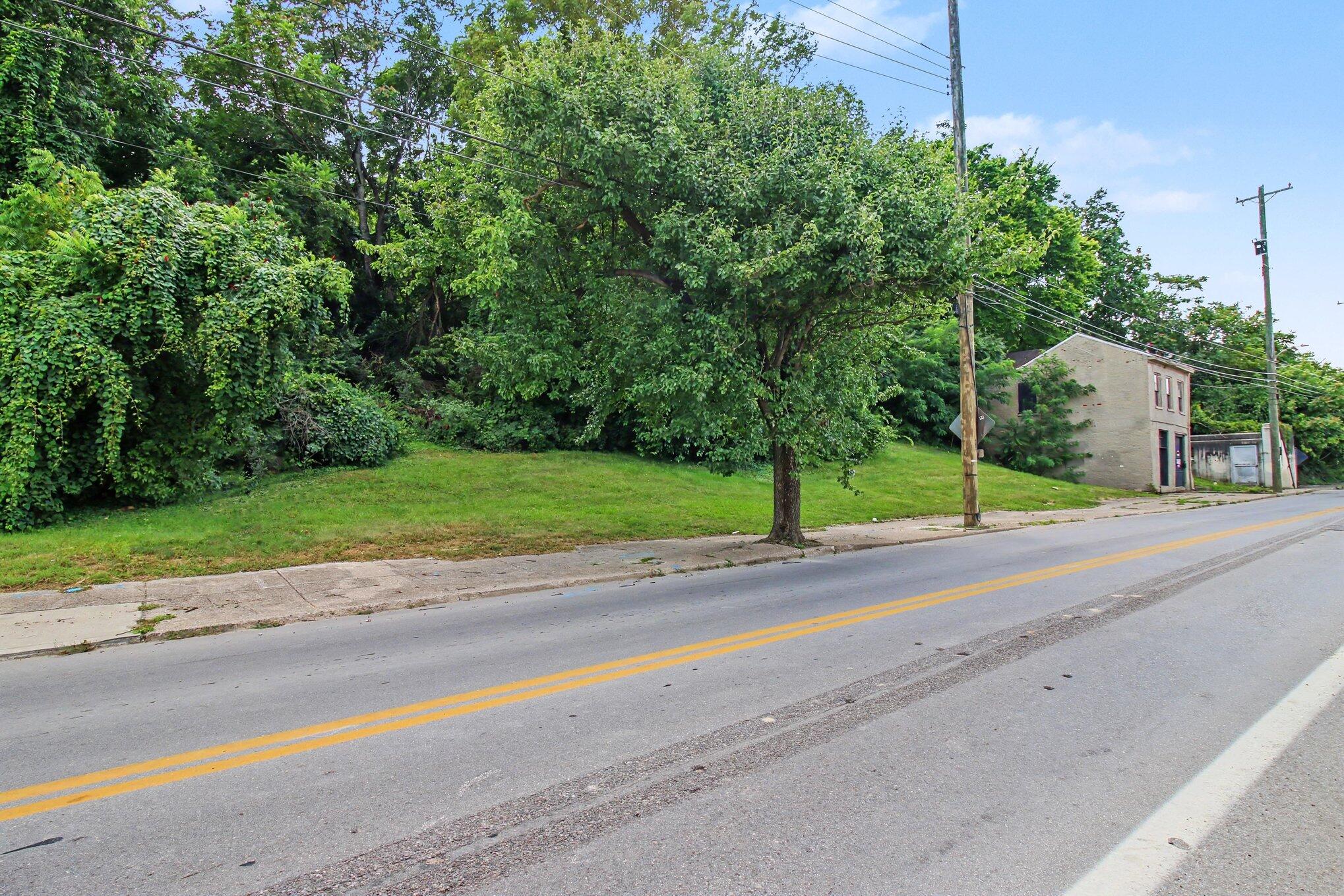 817 Highway Avenue Property Photo 6