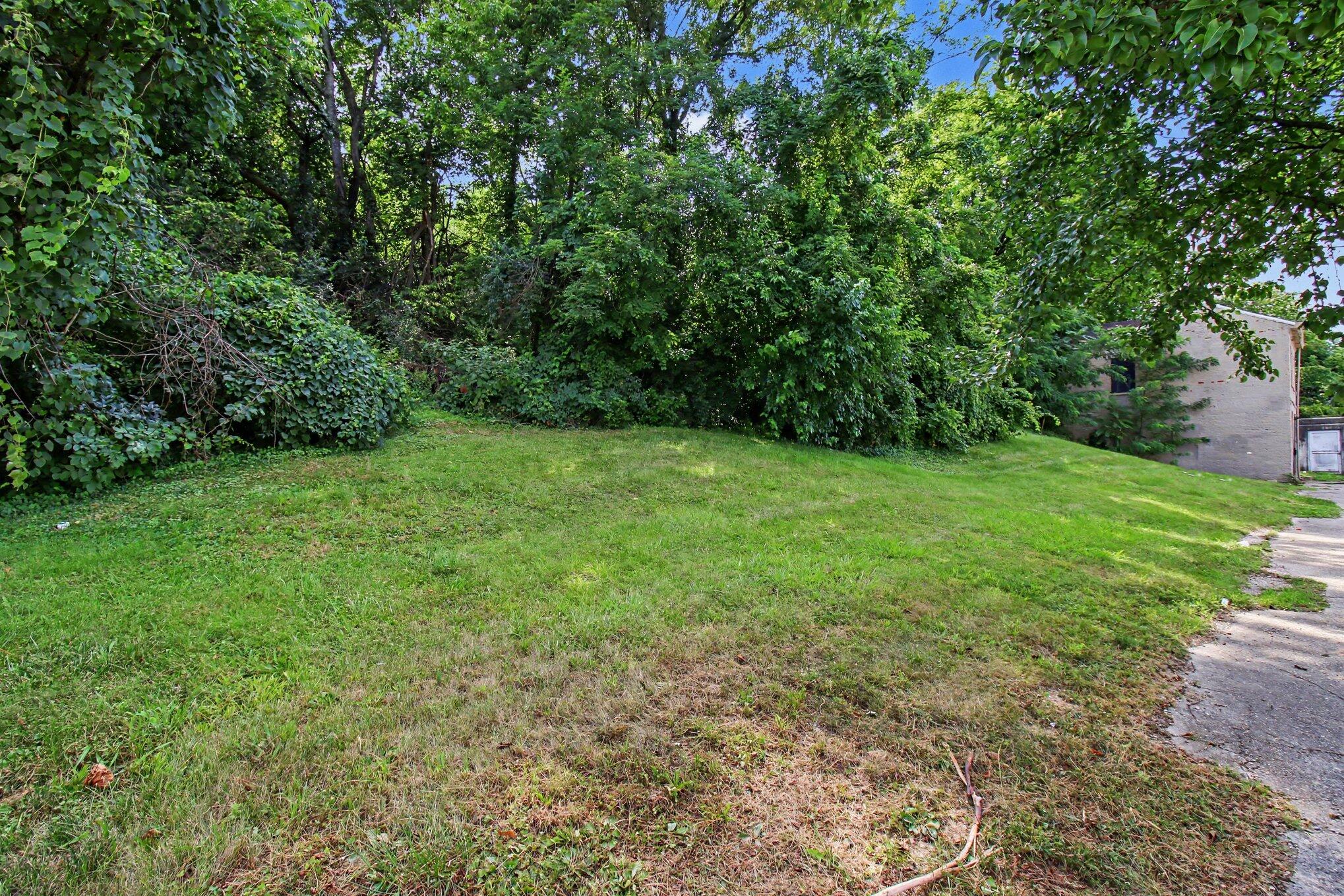 817 Highway Avenue Property Photo 7
