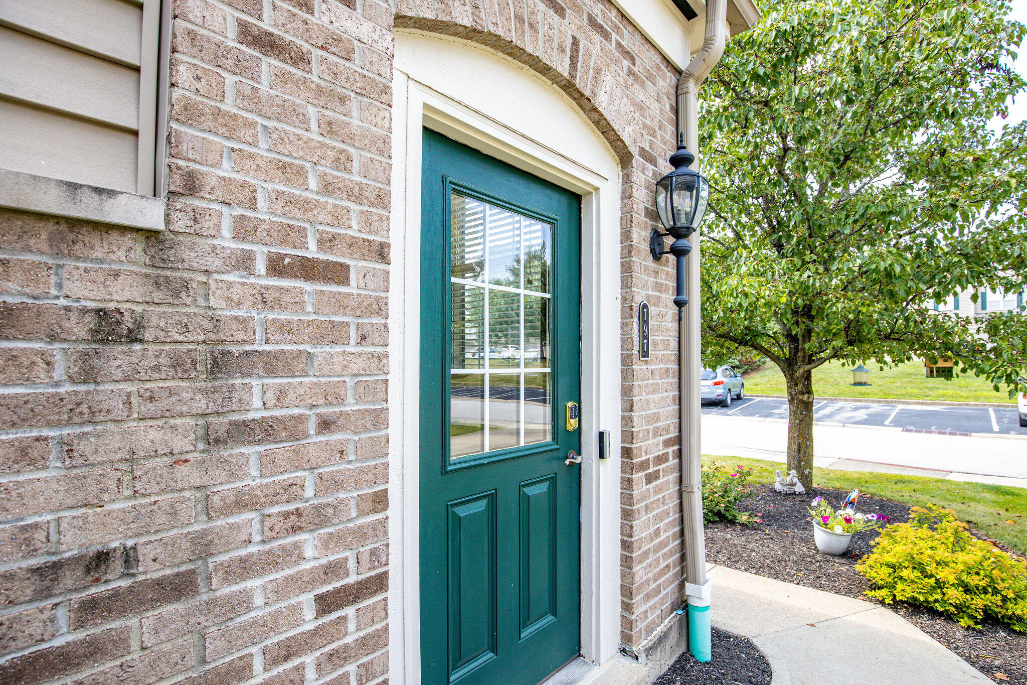 797 Slate View Property Photo 4