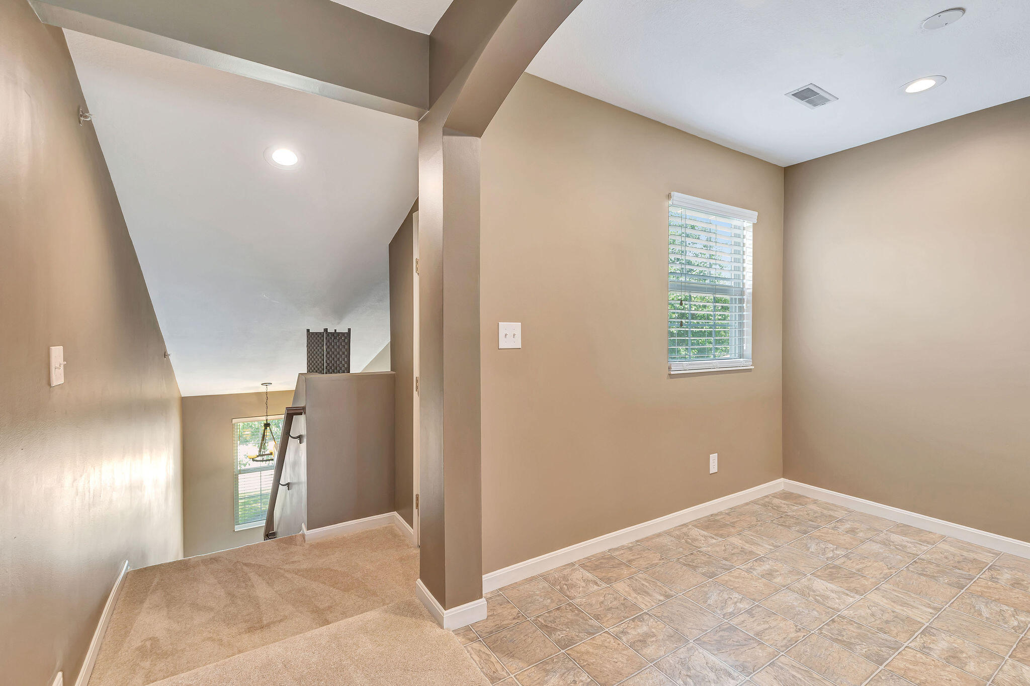 797 Slate View Property Photo 7