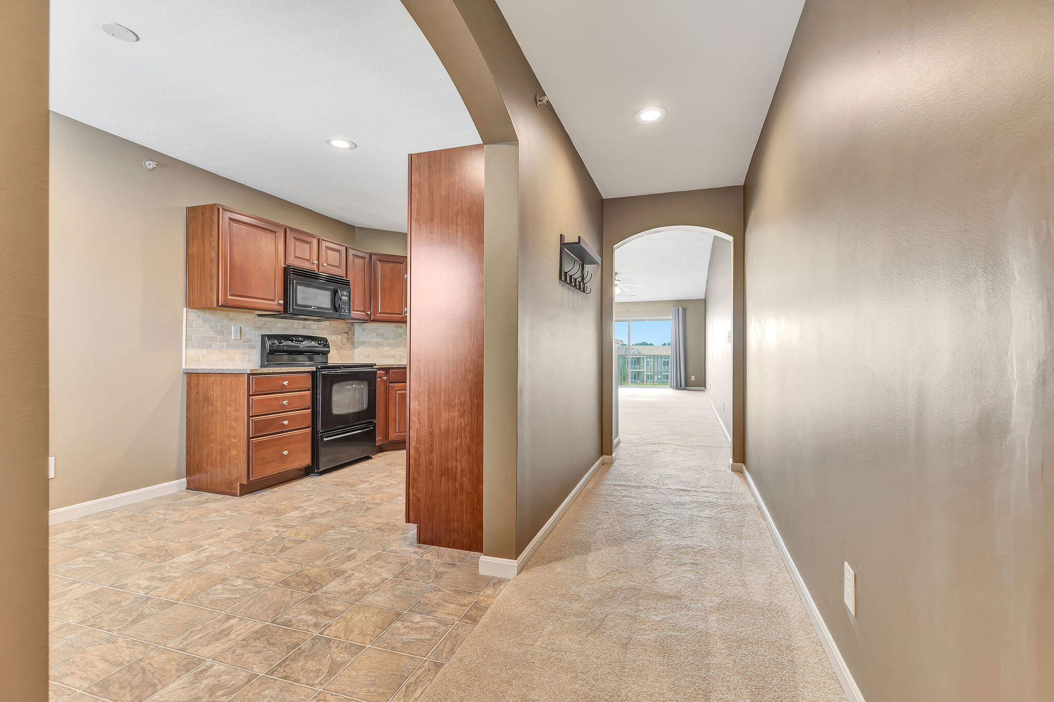 797 Slate View Property Photo 8