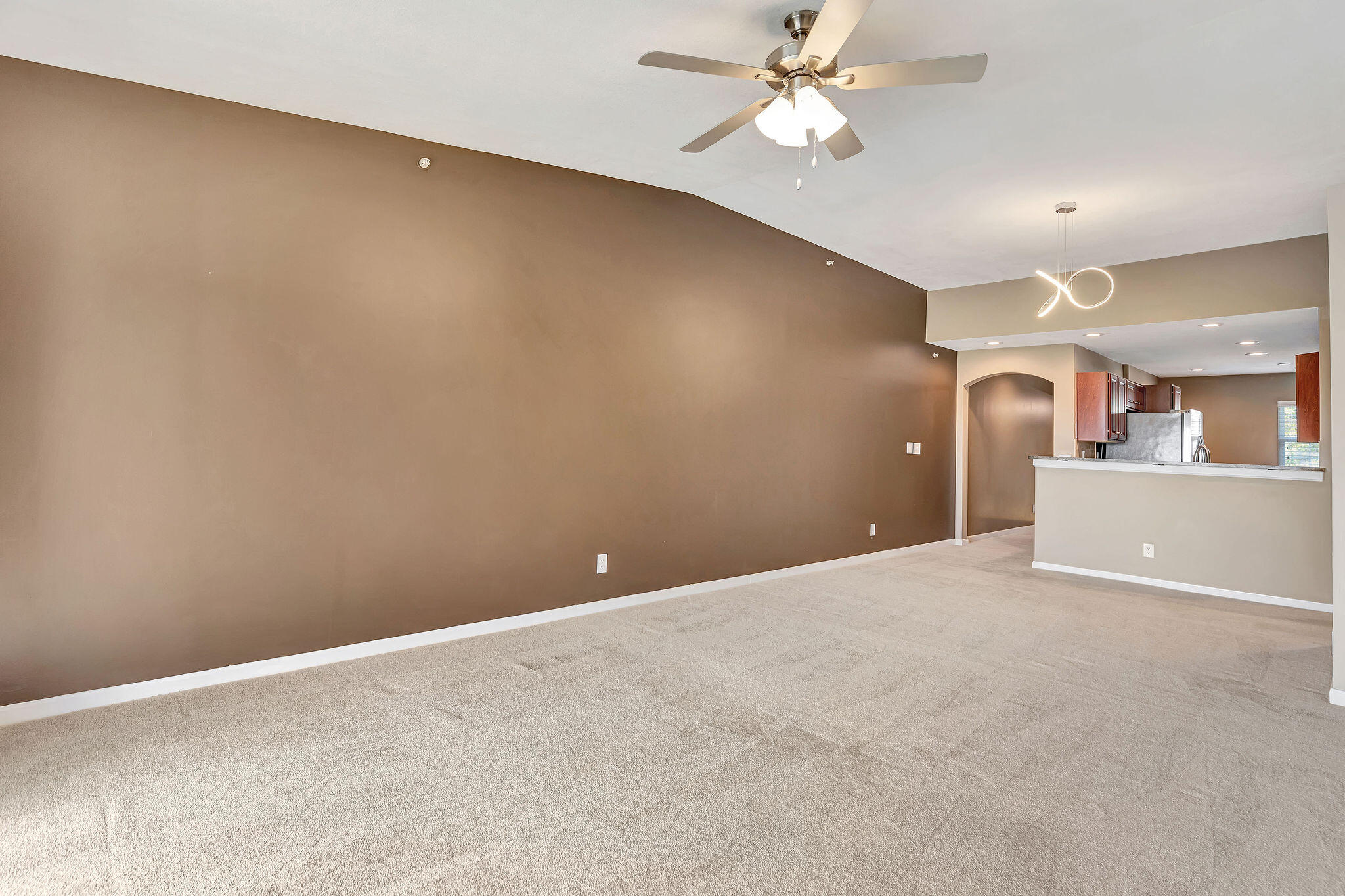 797 Slate View Property Photo 10